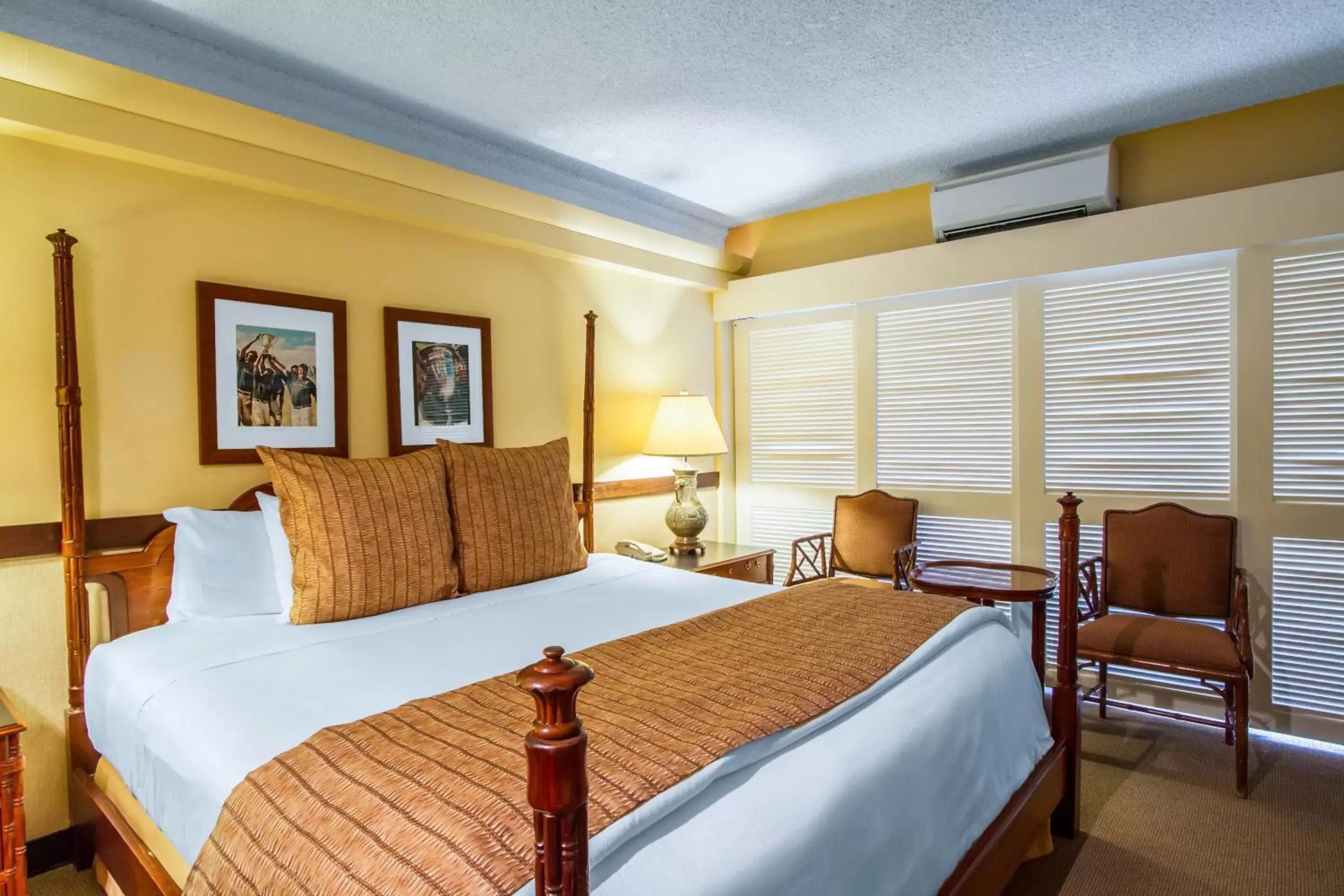 Bed in The Equus Bed in The Equus