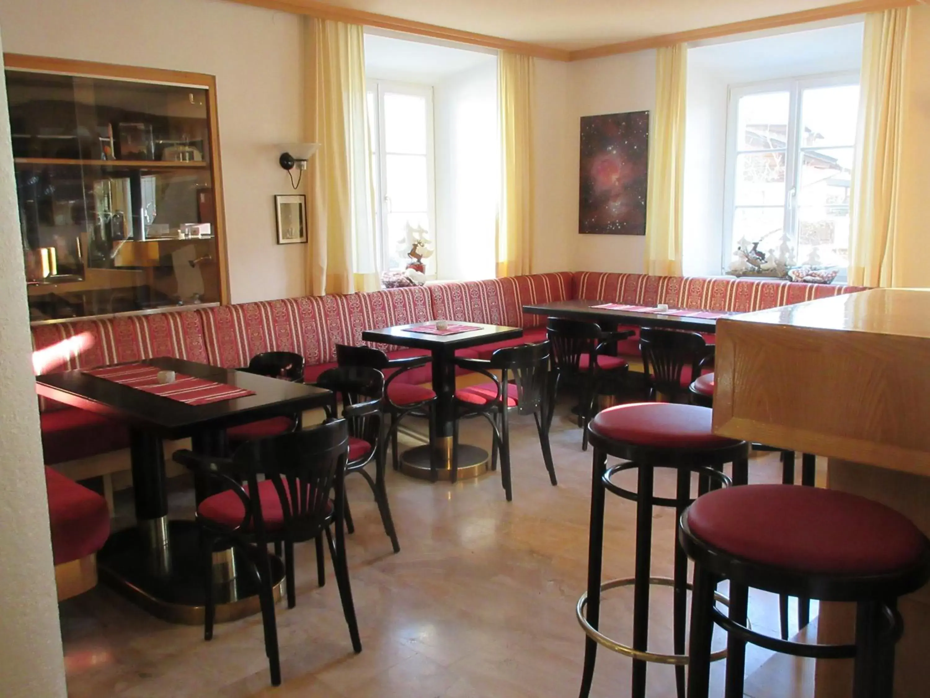 Lounge or bar in Austria Classic Hotel Heiligkreuz Lounge or bar in Austria Classic Hotel Heiligkreuz