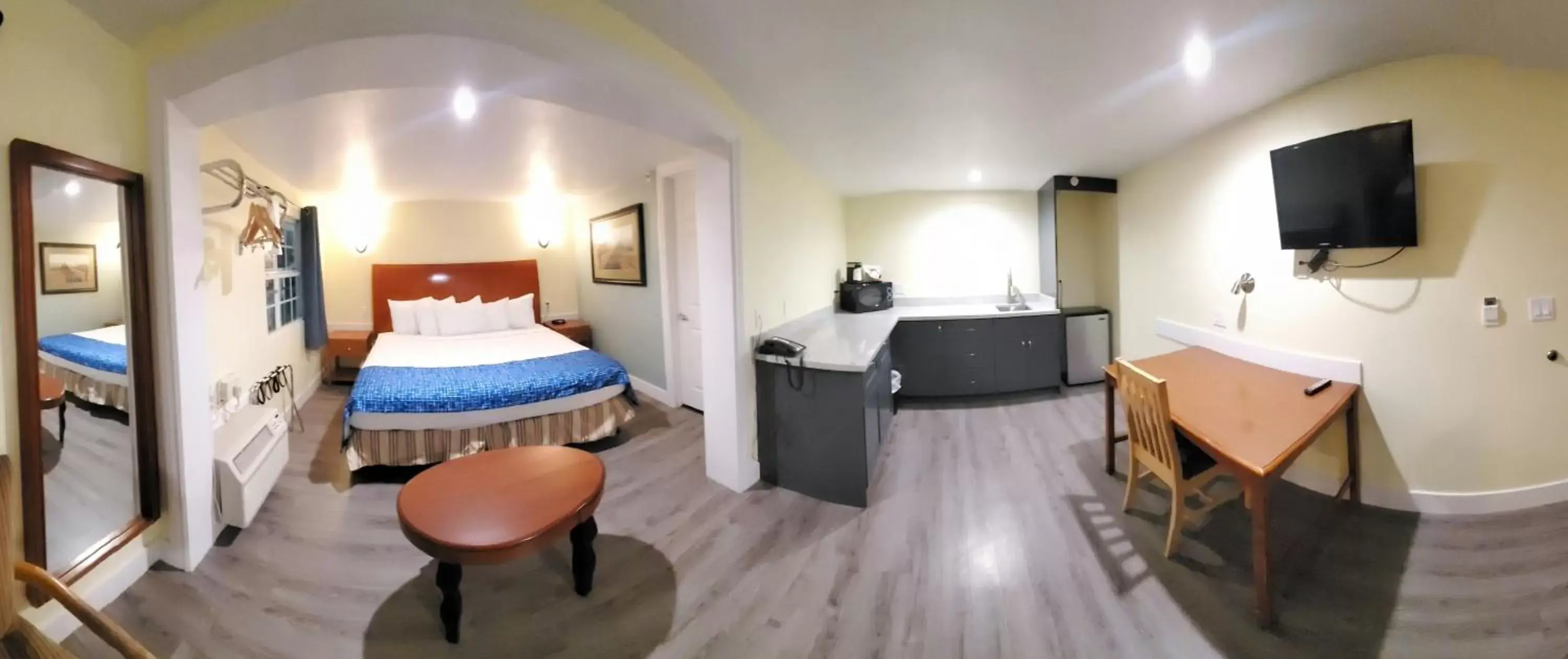 King Studio Suite - Non-Smoking in Travelodge by Wyndham Fairfield/Napa Valley King Studio Suite - Non-Smoking in Travelodge by Wyndham Fairfield/Napa Valley