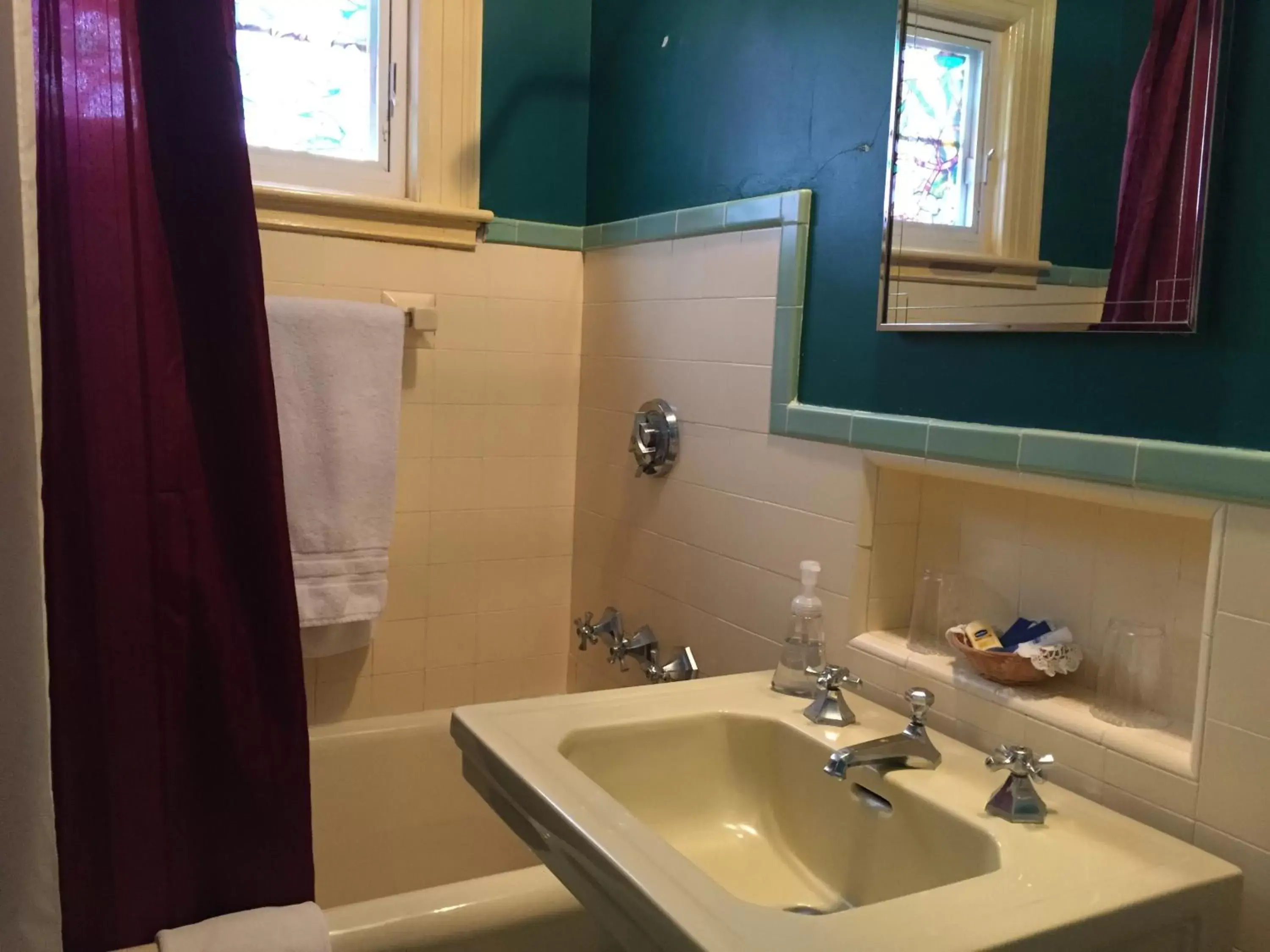 Bathroom in Harborview Inn