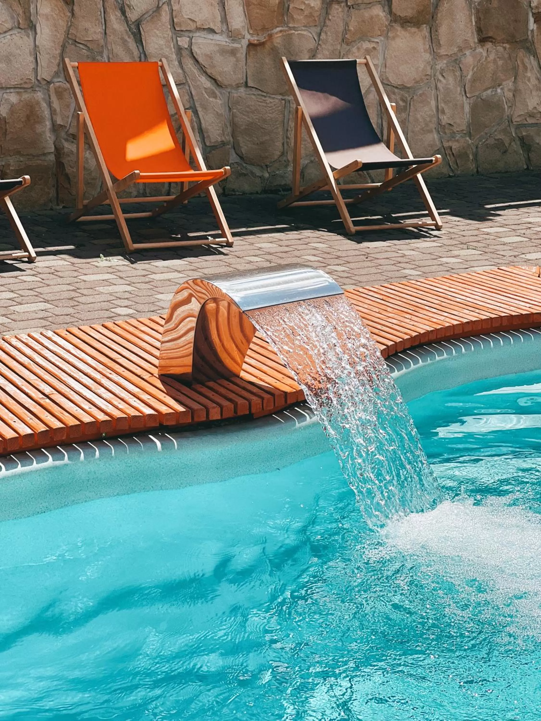 Day, Swimming Pool in Wellland Hotel