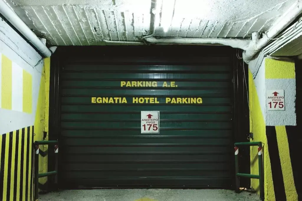 Parking in Egnatia Hotel