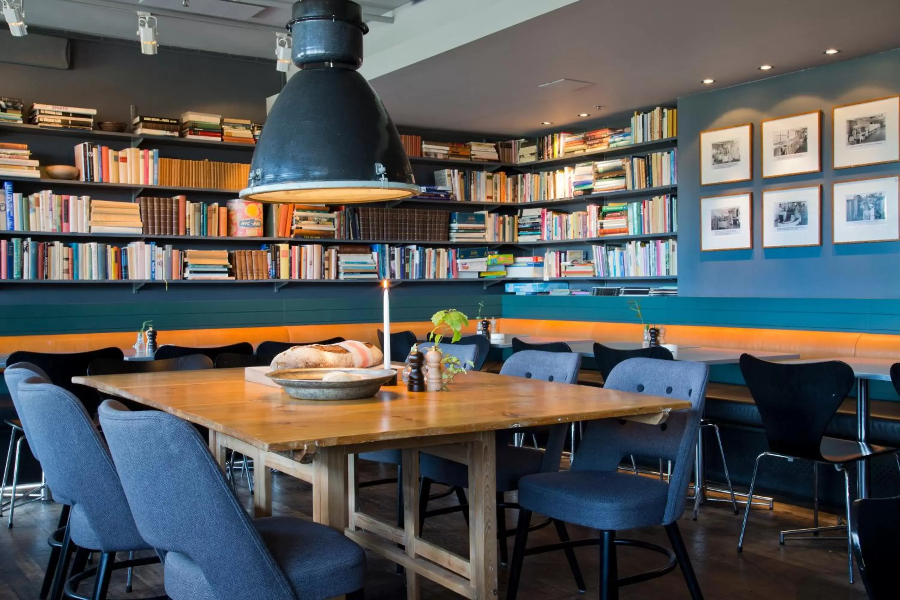 Restaurant/places to eat, Library in Mornington Hotel Bromma