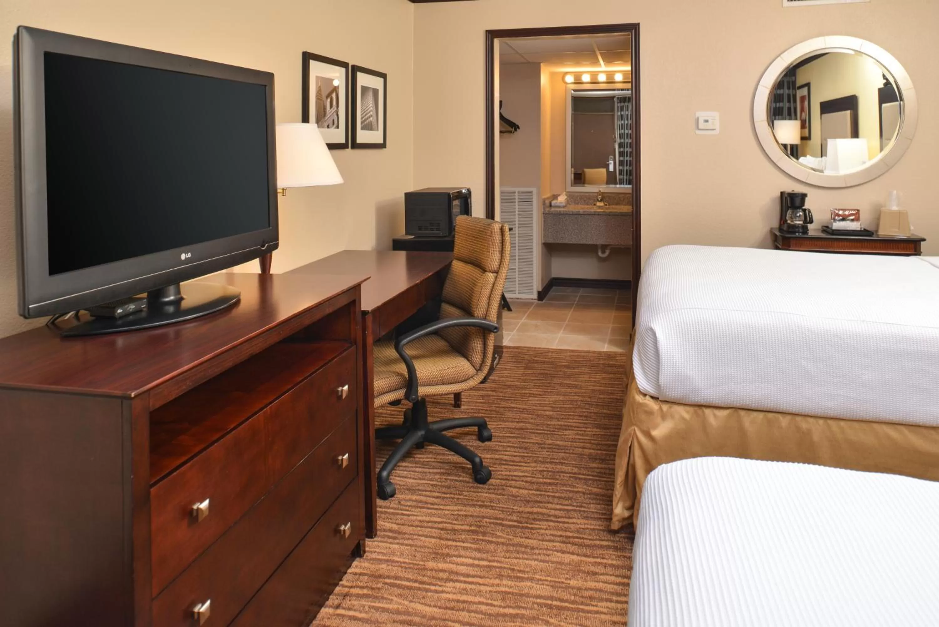 Bedroom, Bed in Rodeway Inn Abilene West