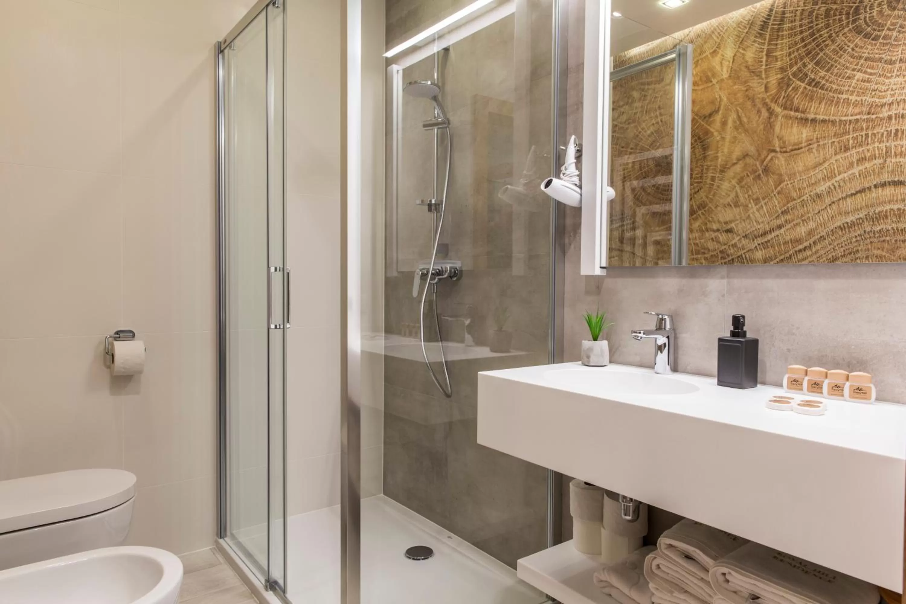 Shower in Royal Hill Residence