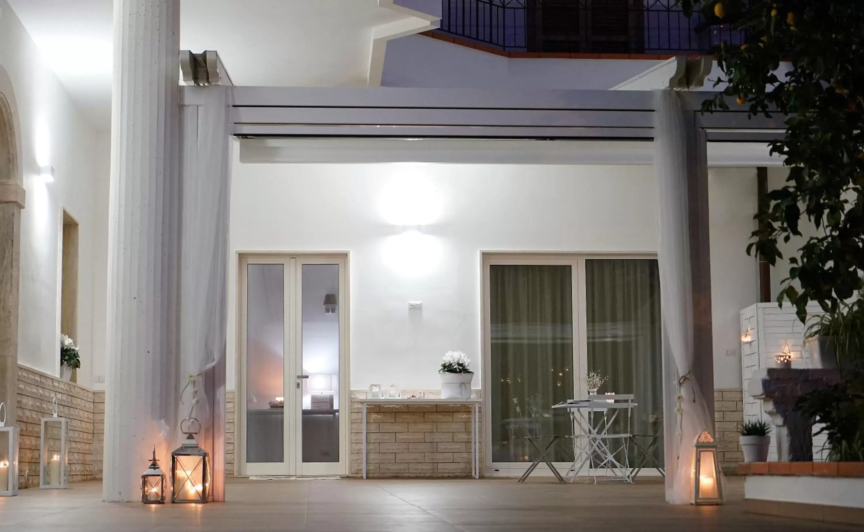 Facade/entrance in FEMily B&B Bed and Breakfast di Puglia in - Bari