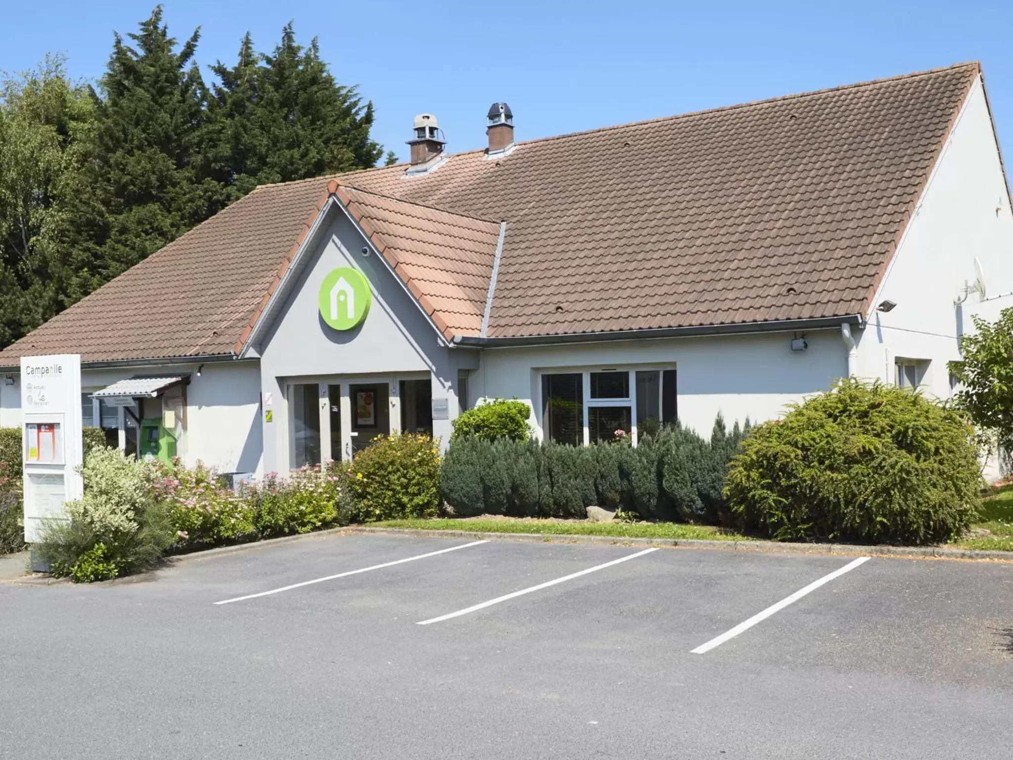 Facade/entrance, Property Building in Campanile Béthune - Fouquières-Les-Béthune