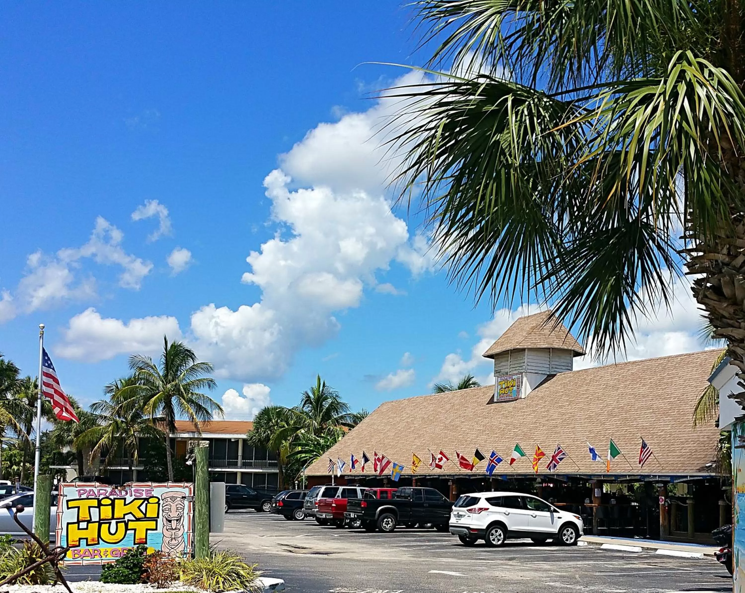 Lounge or bar in Dolphin Key Resort - Cape Coral