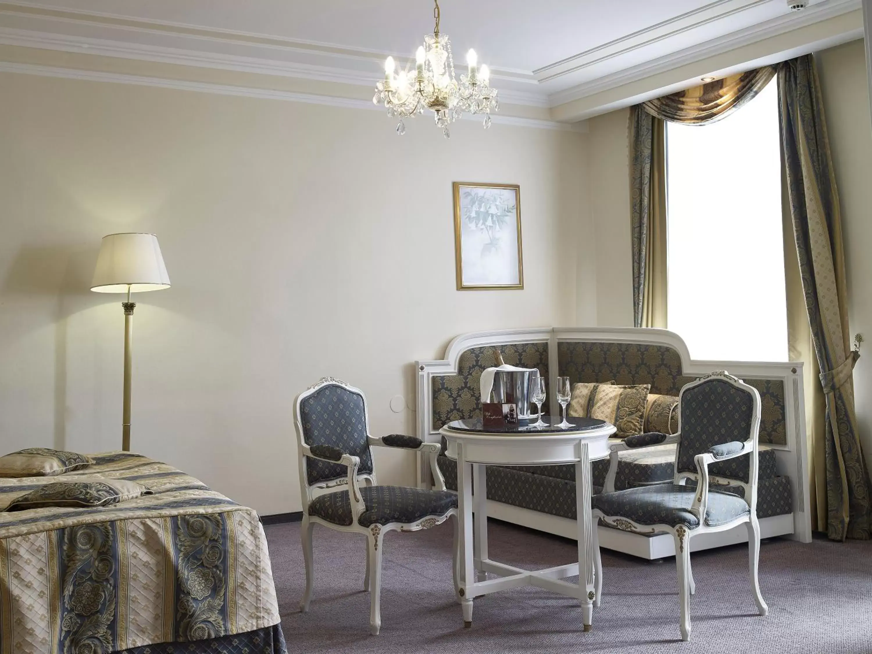 Bedroom, Seating Area in Esplanade Spa and Golf Resort