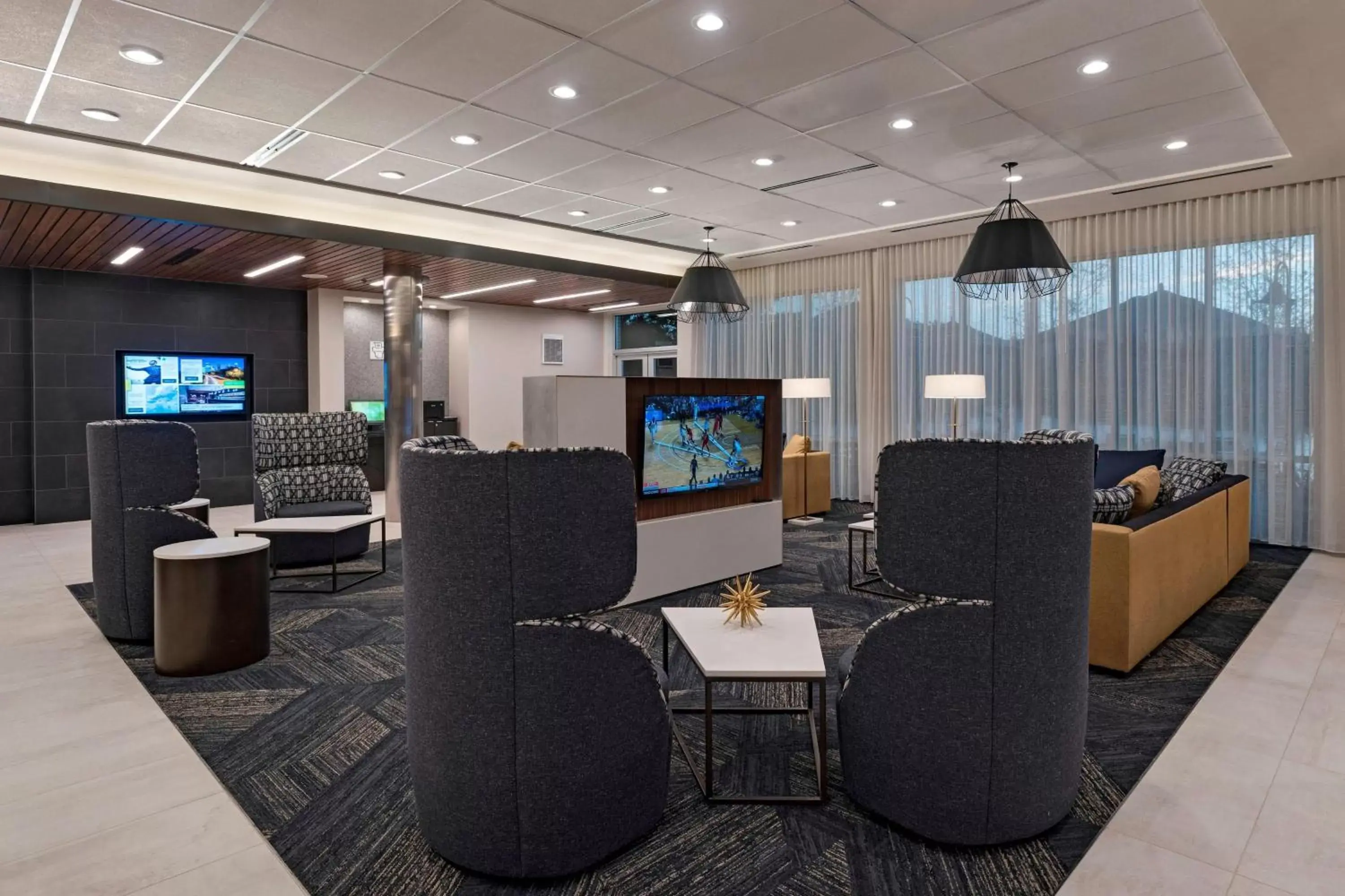 Lobby or reception in Courtyard by Marriott Houston Sugar Land/Lake Pointe