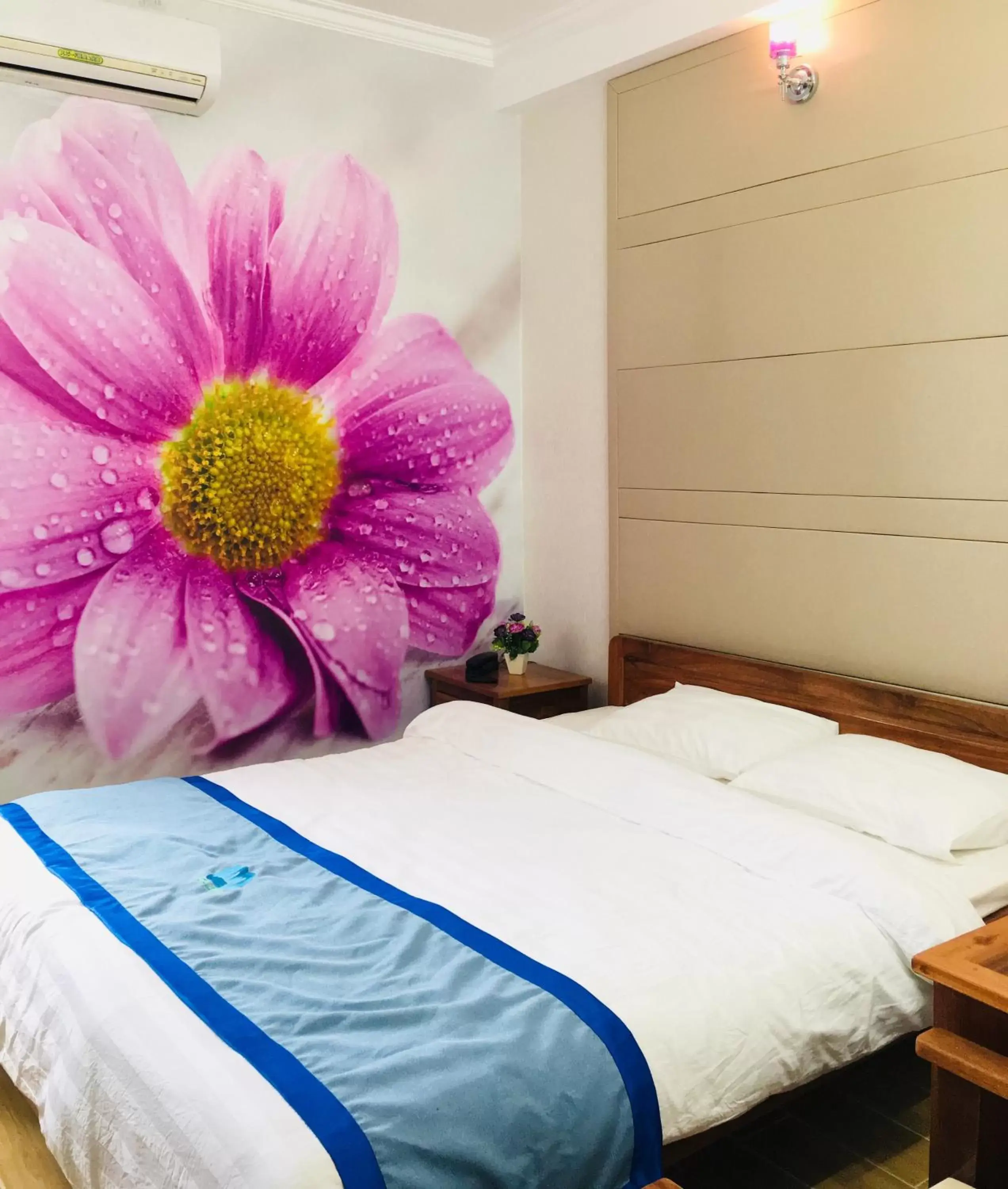 Bed in Hotel Lê My Bed in Hotel Lê My