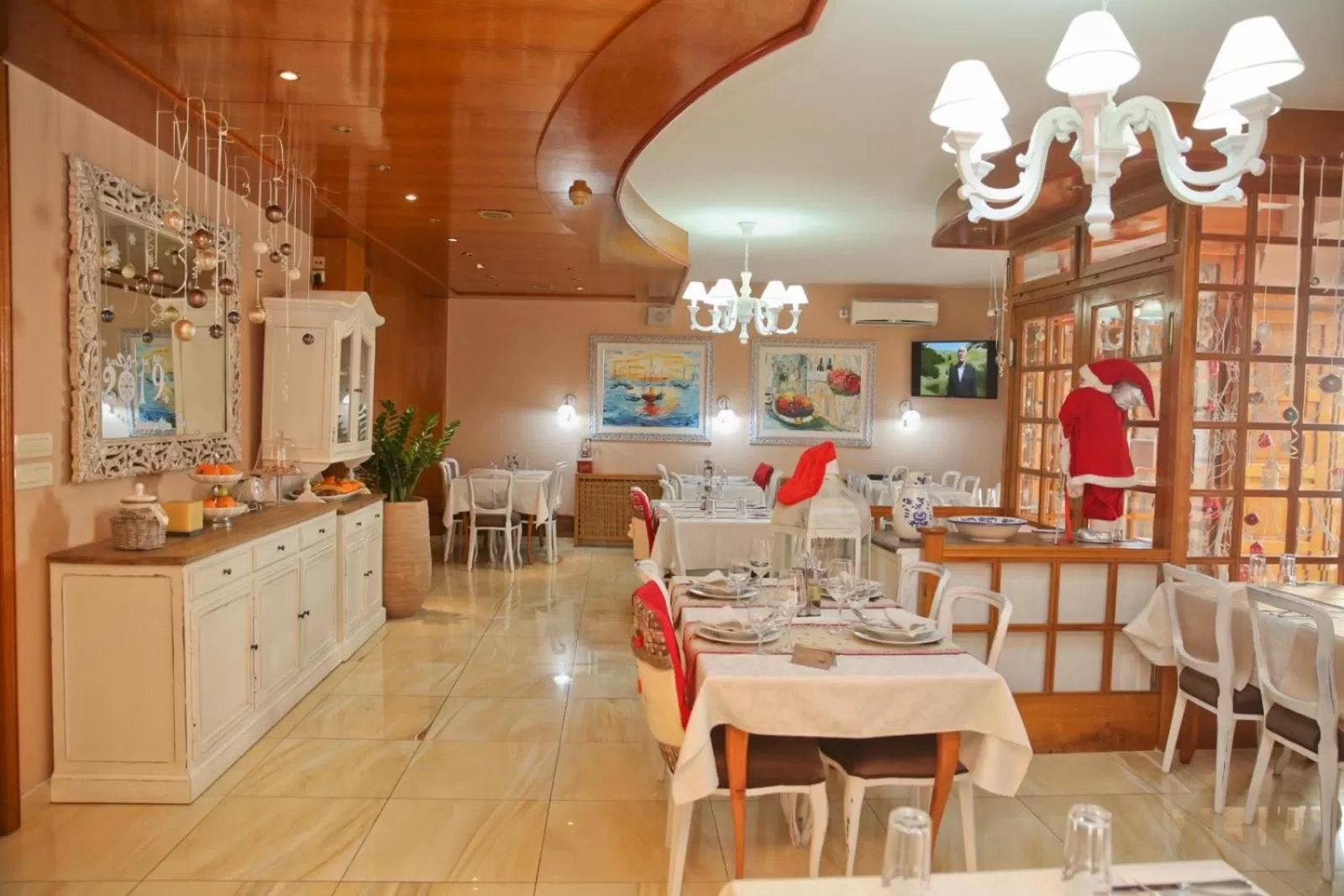 Food and drinks in Hotel Marija