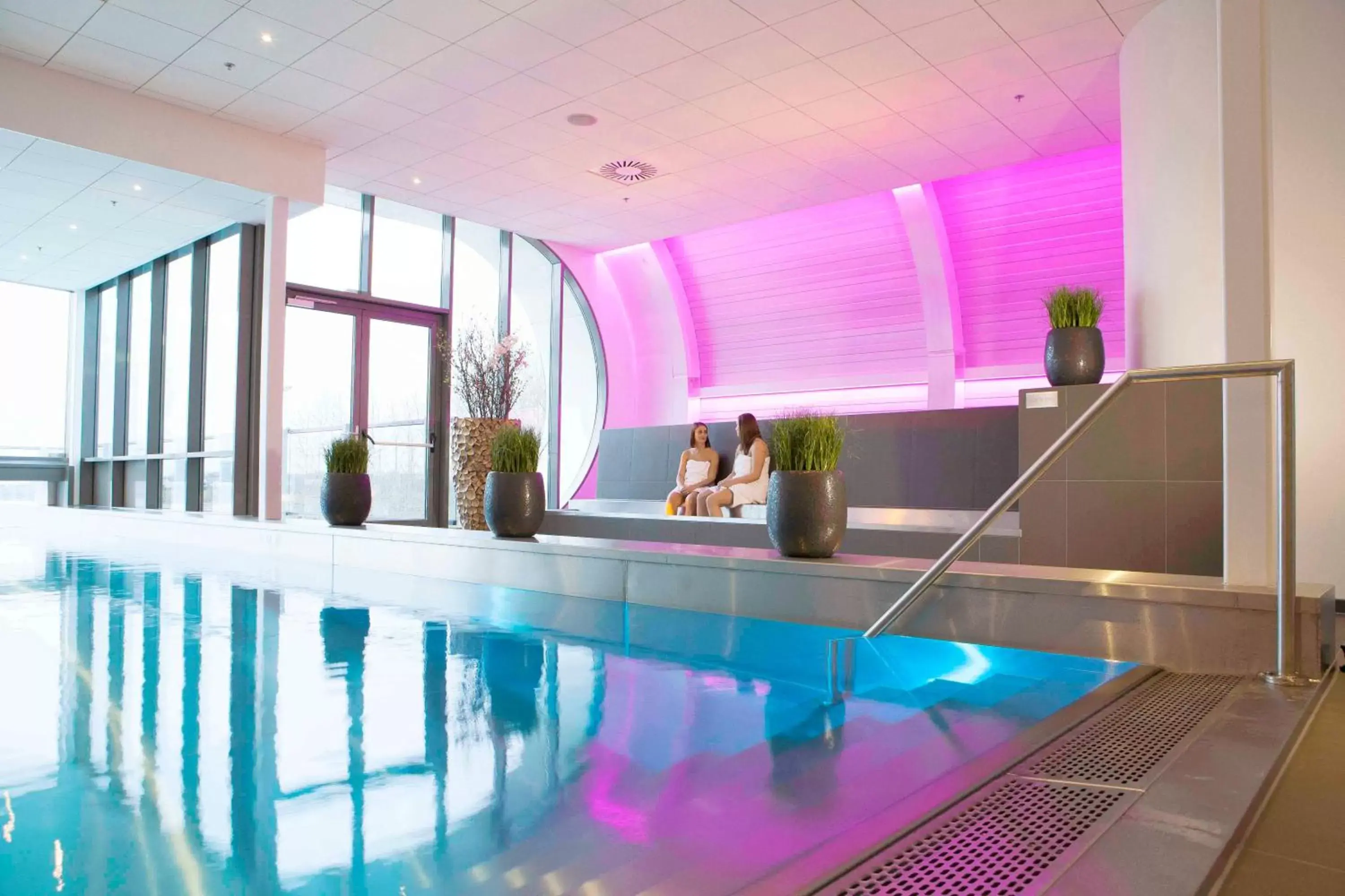 Spa and wellness centre/facilities, Swimming Pool in Fletcher Wellness-Hotel Sittard