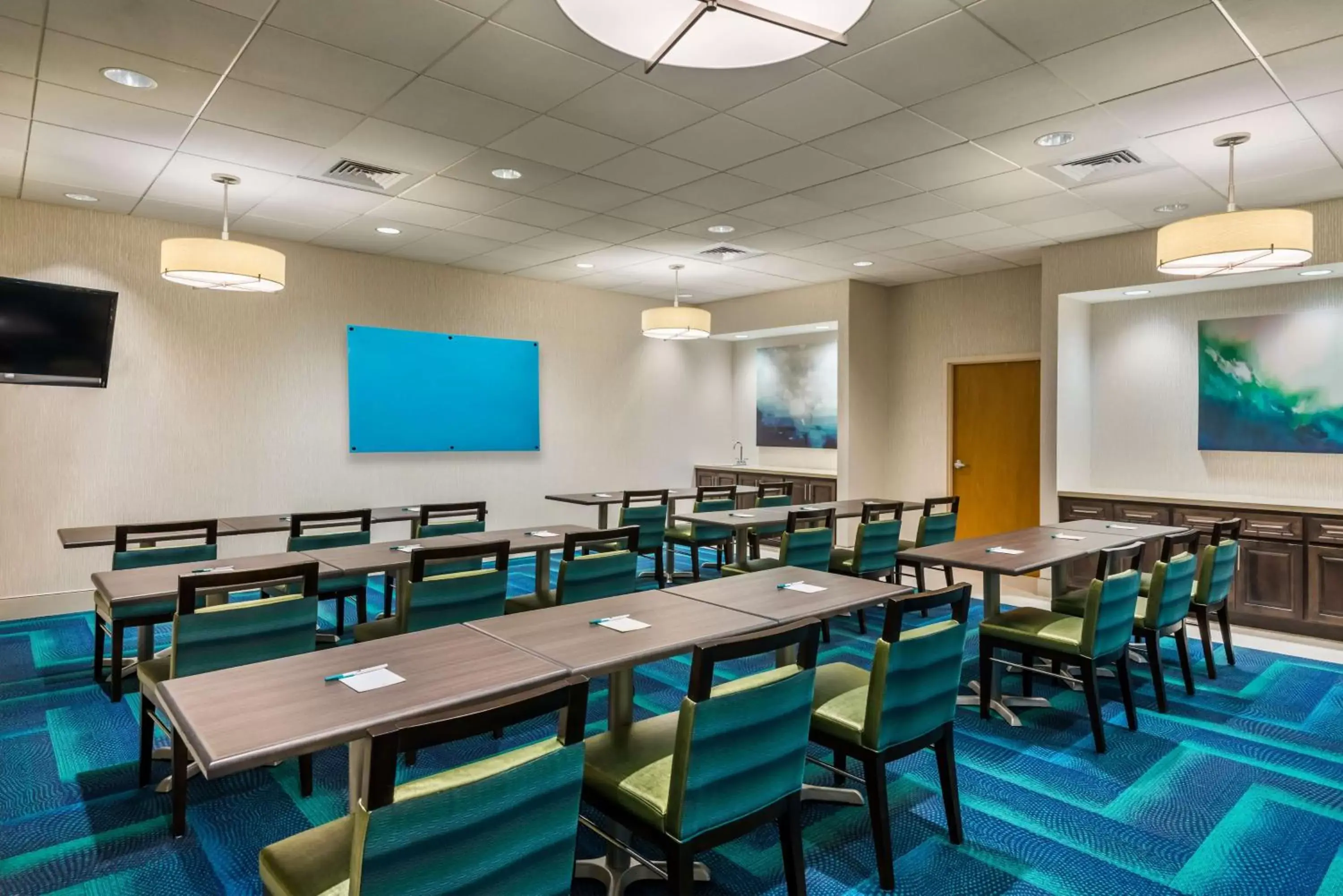Meeting/conference room in Homewood Suites by Hilton Orlando-Nearest to Universal Studios