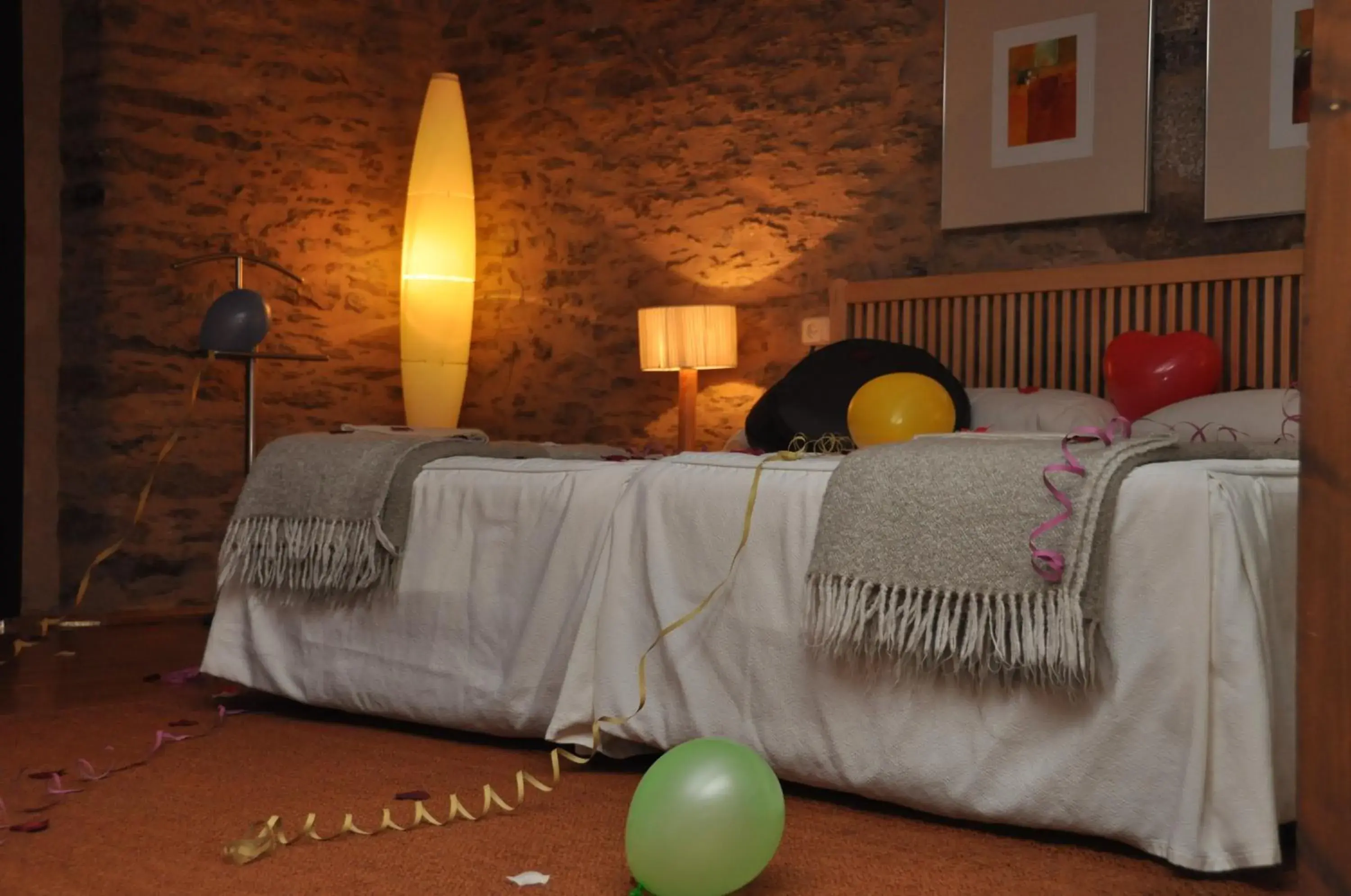 Photo of the whole room, Bed in Posada Real La Carteria