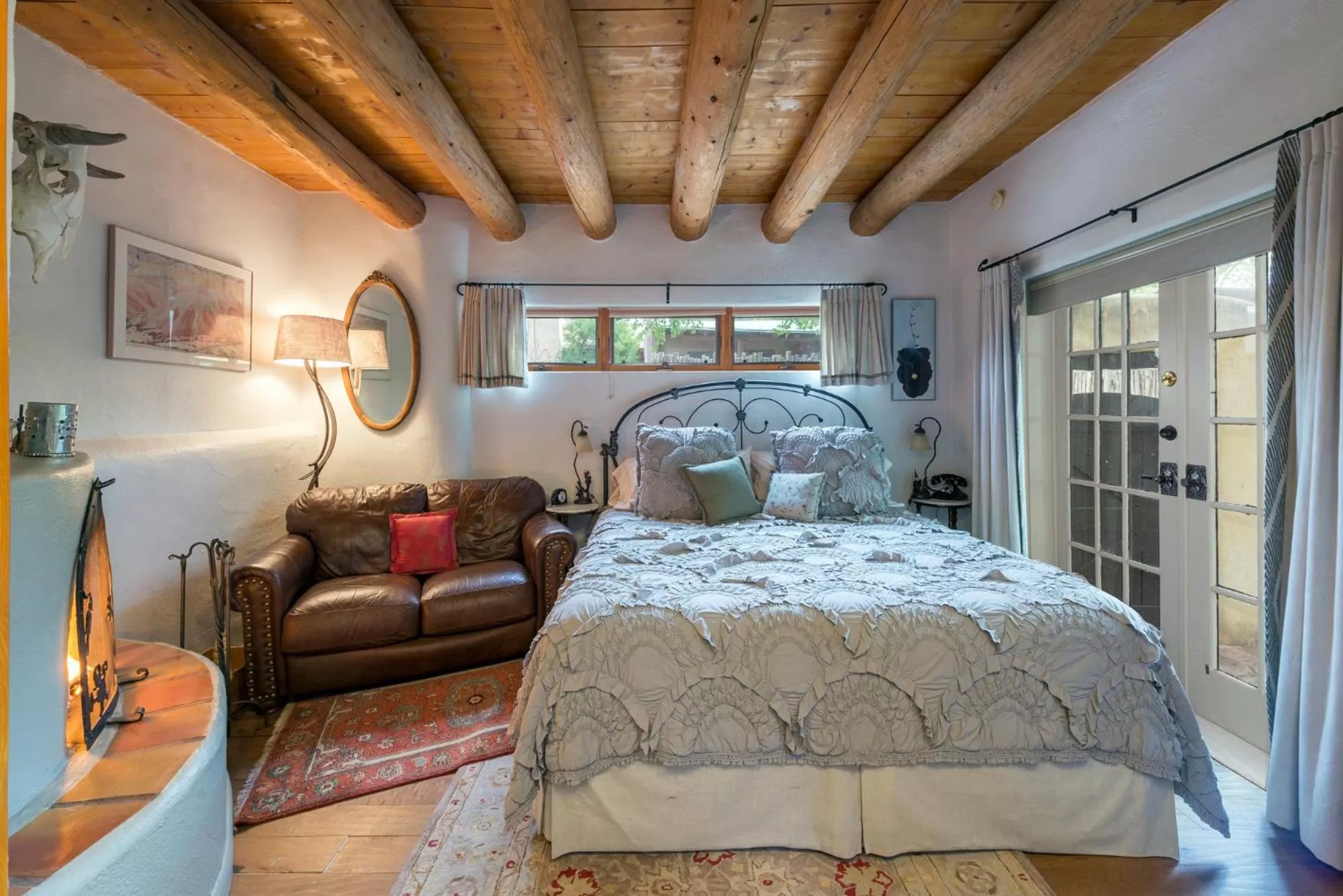 King Room with Garden View in Inn on La Loma Plaza