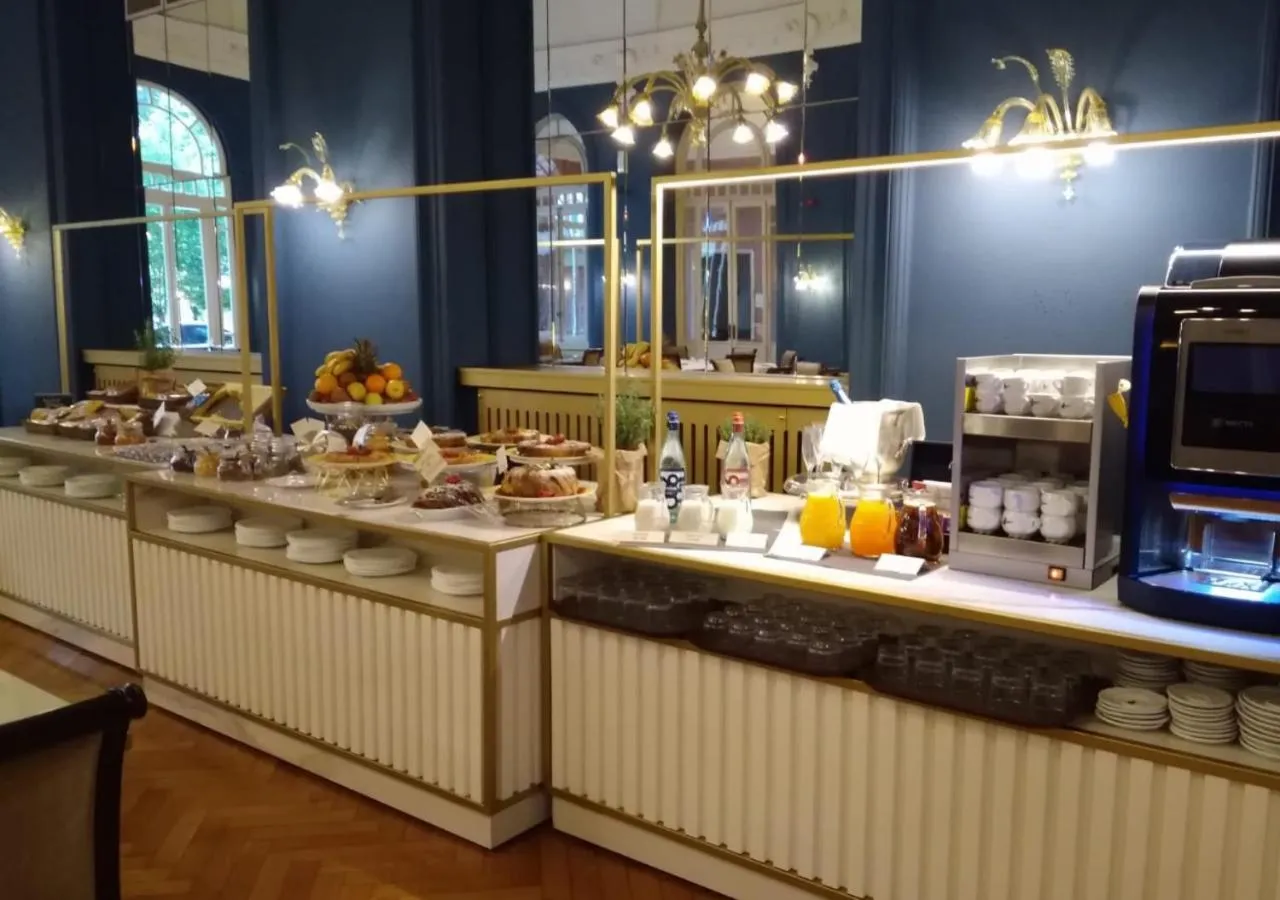 Restaurant/places to eat in Grand Hotel Regina Salsomaggiore