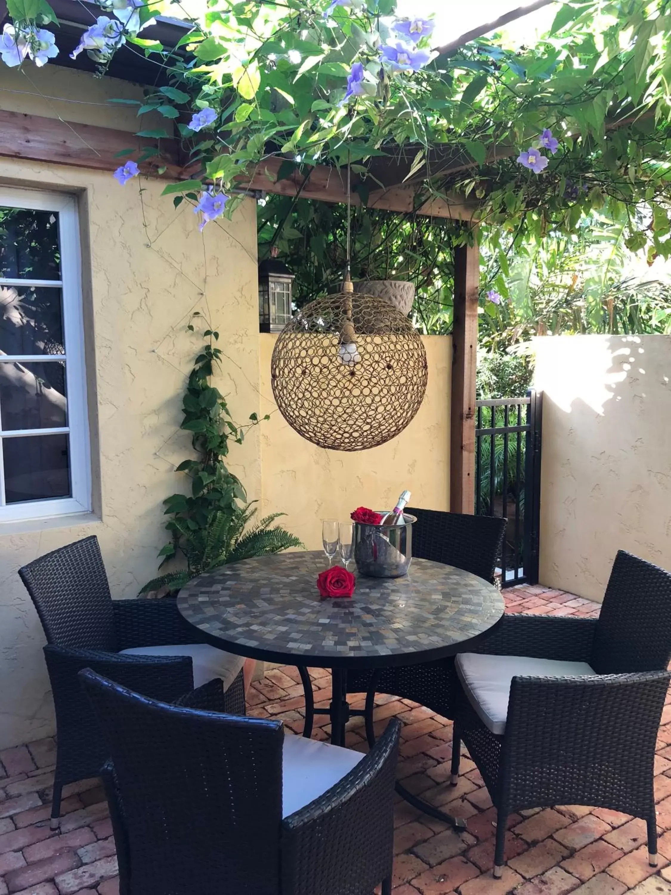 Patio, Patio/Outdoor Area in Hotel Escalante