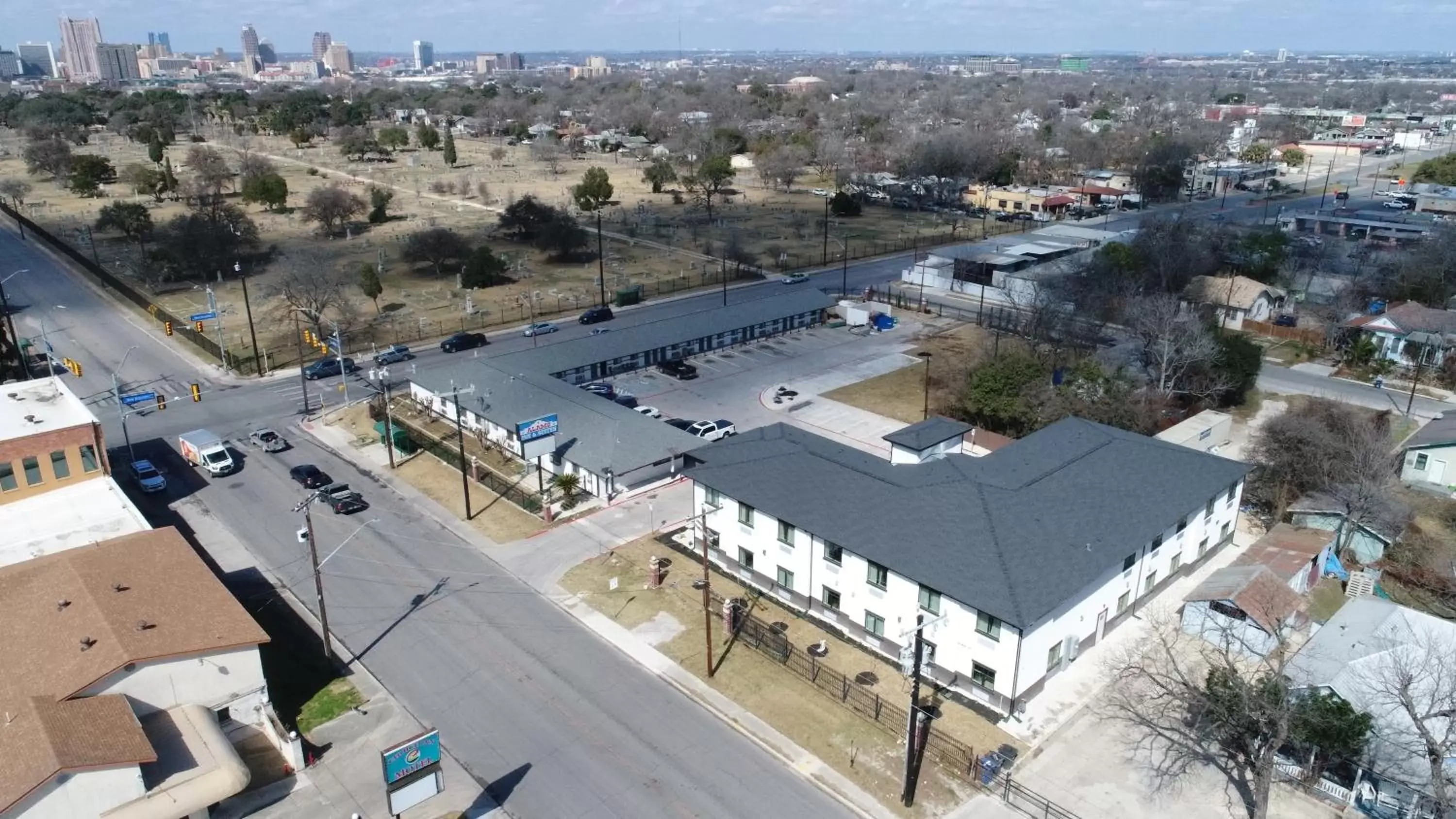 Property building, Bird's-eye View in Alamo Inn & Suites Downtown