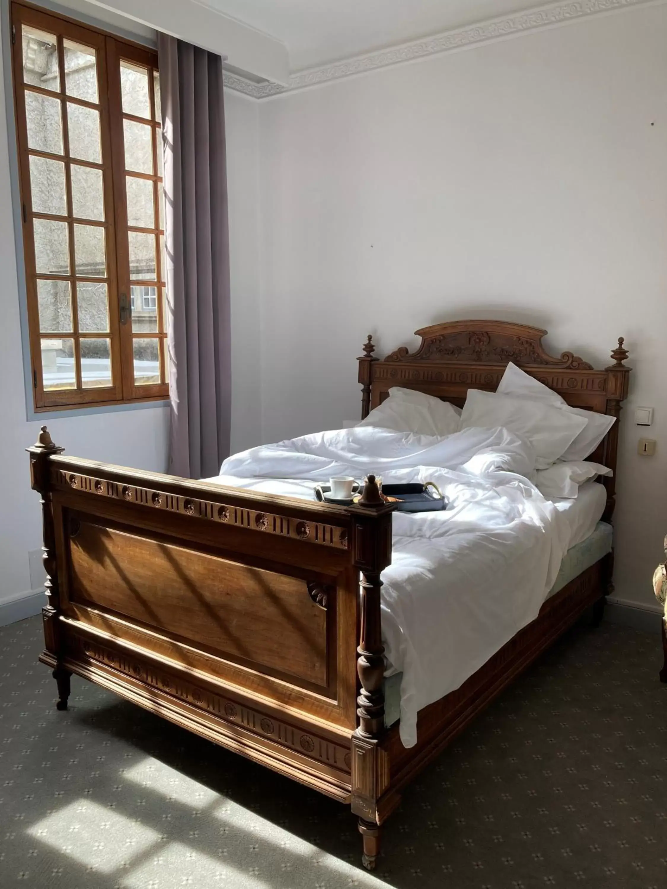 Bedroom, Bed in Château de Fontager