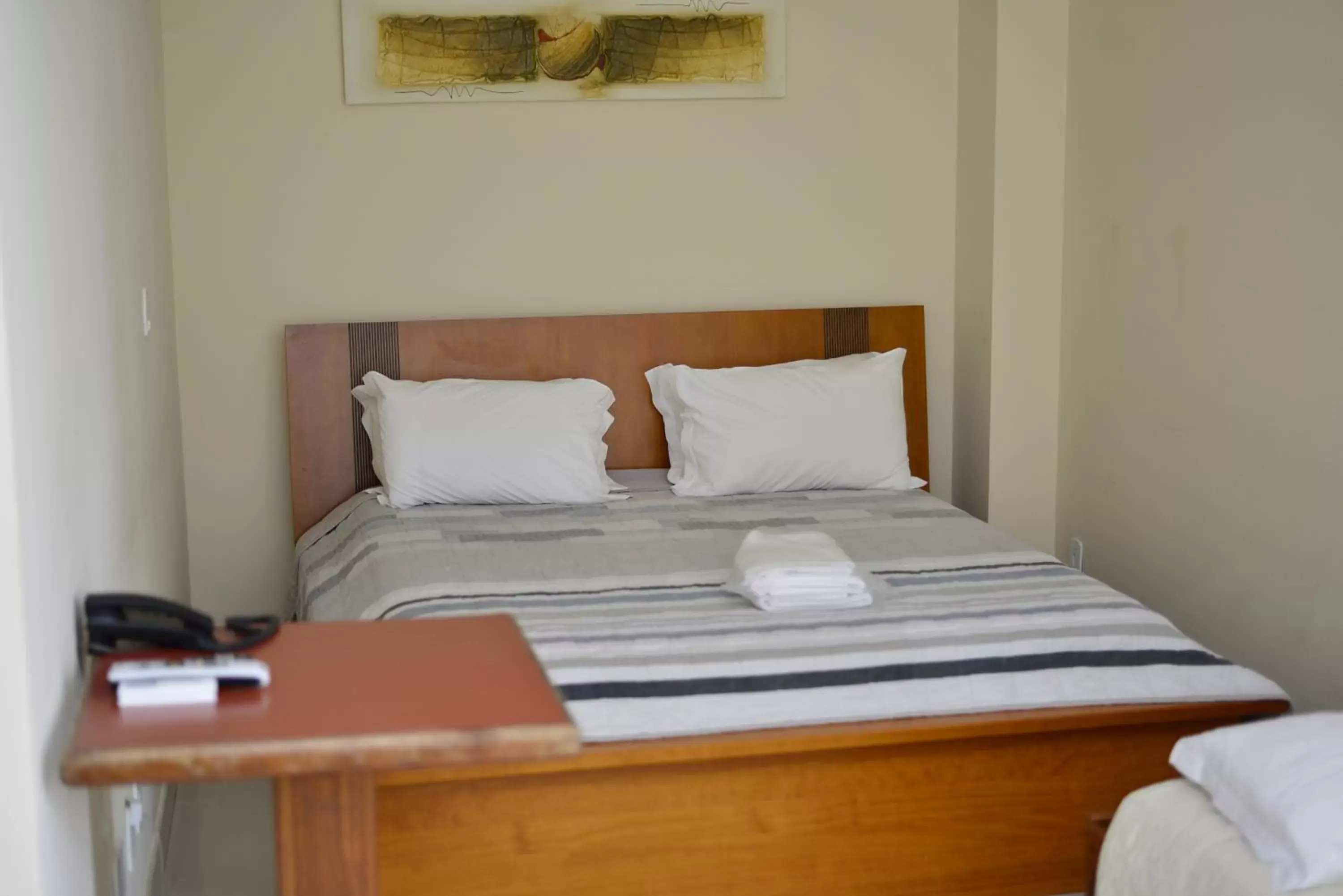 Photo of the whole room, Bed in Hotel Raio de Sol Photo of the whole room, Bed in Hotel Raio de Sol