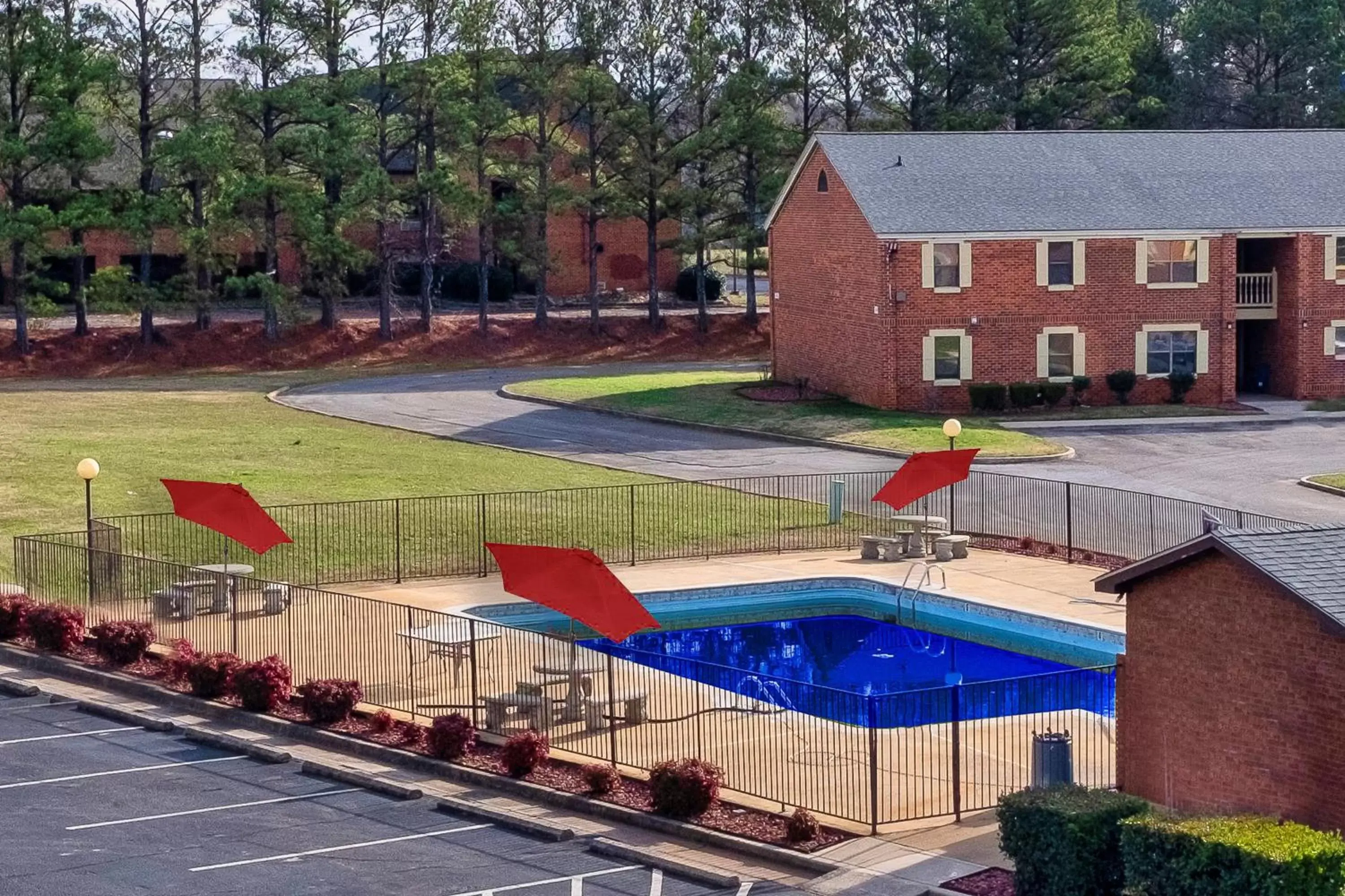 Swimming pool, Pool View in Red Roof Inn PLUS+ Huntsville – Madison