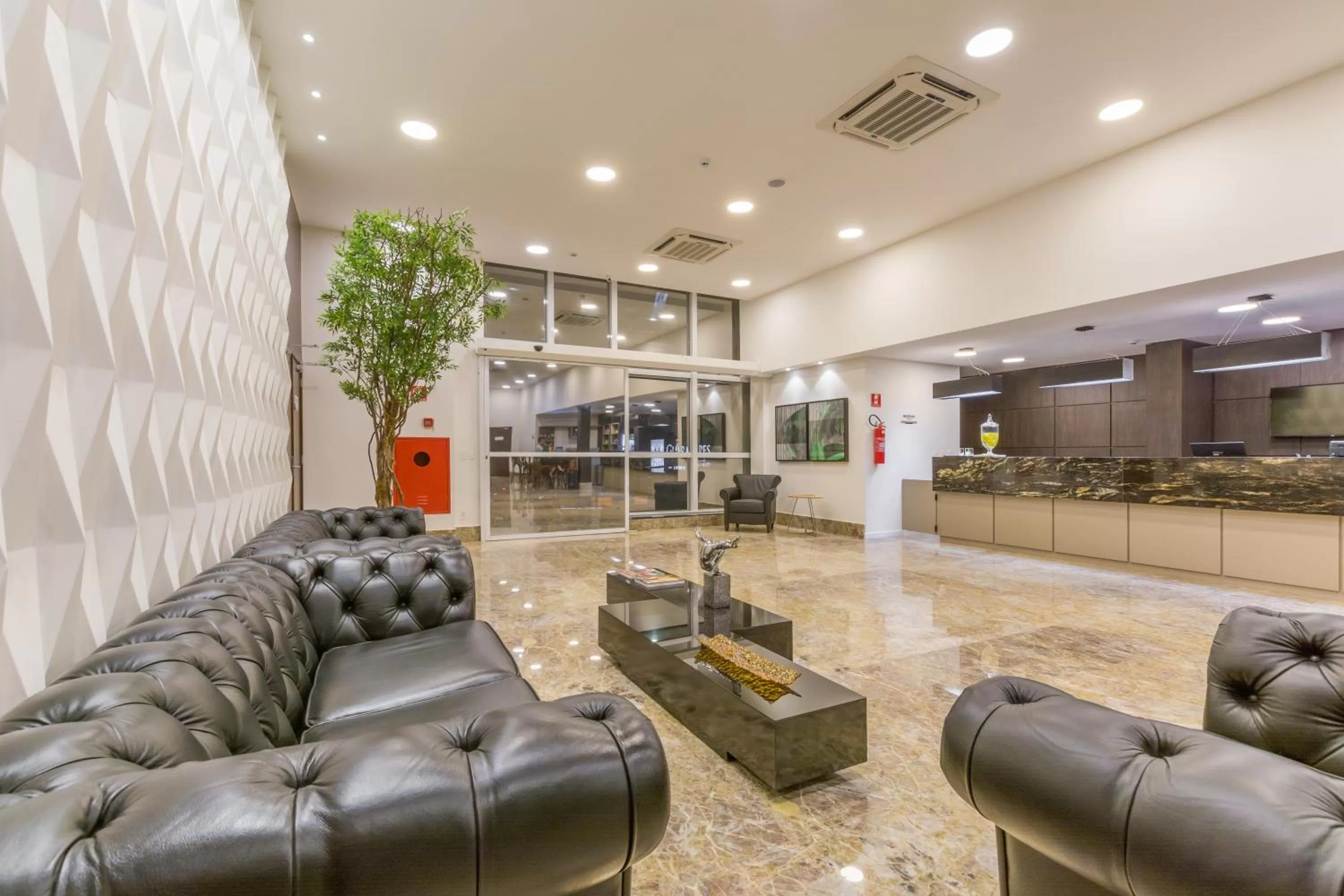 Lobby or reception in Bristol Guararapes Fortaleza Centro de Eventos