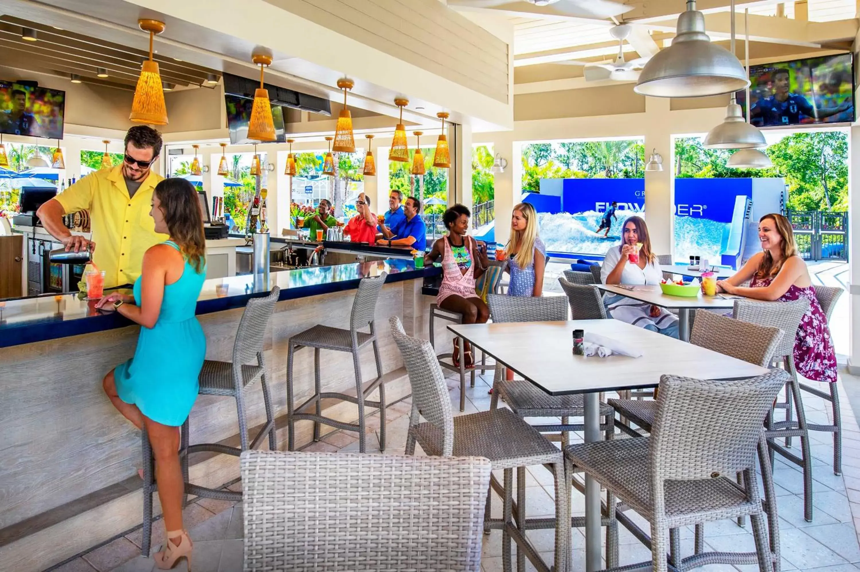 Restaurant/places to eat in The Grove Resort & Water Park Orlando