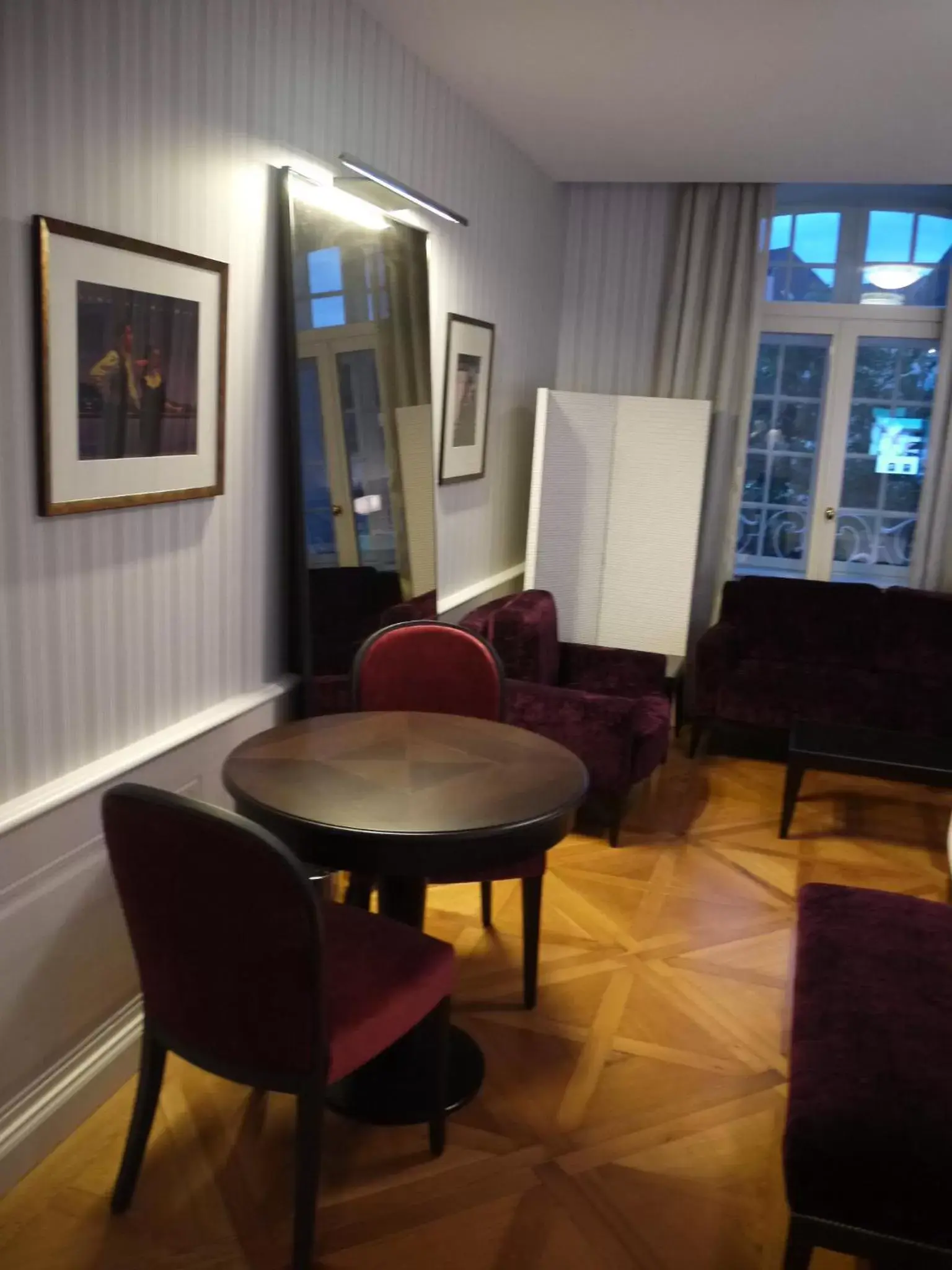 Seating Area in Hôtel Ettenheim