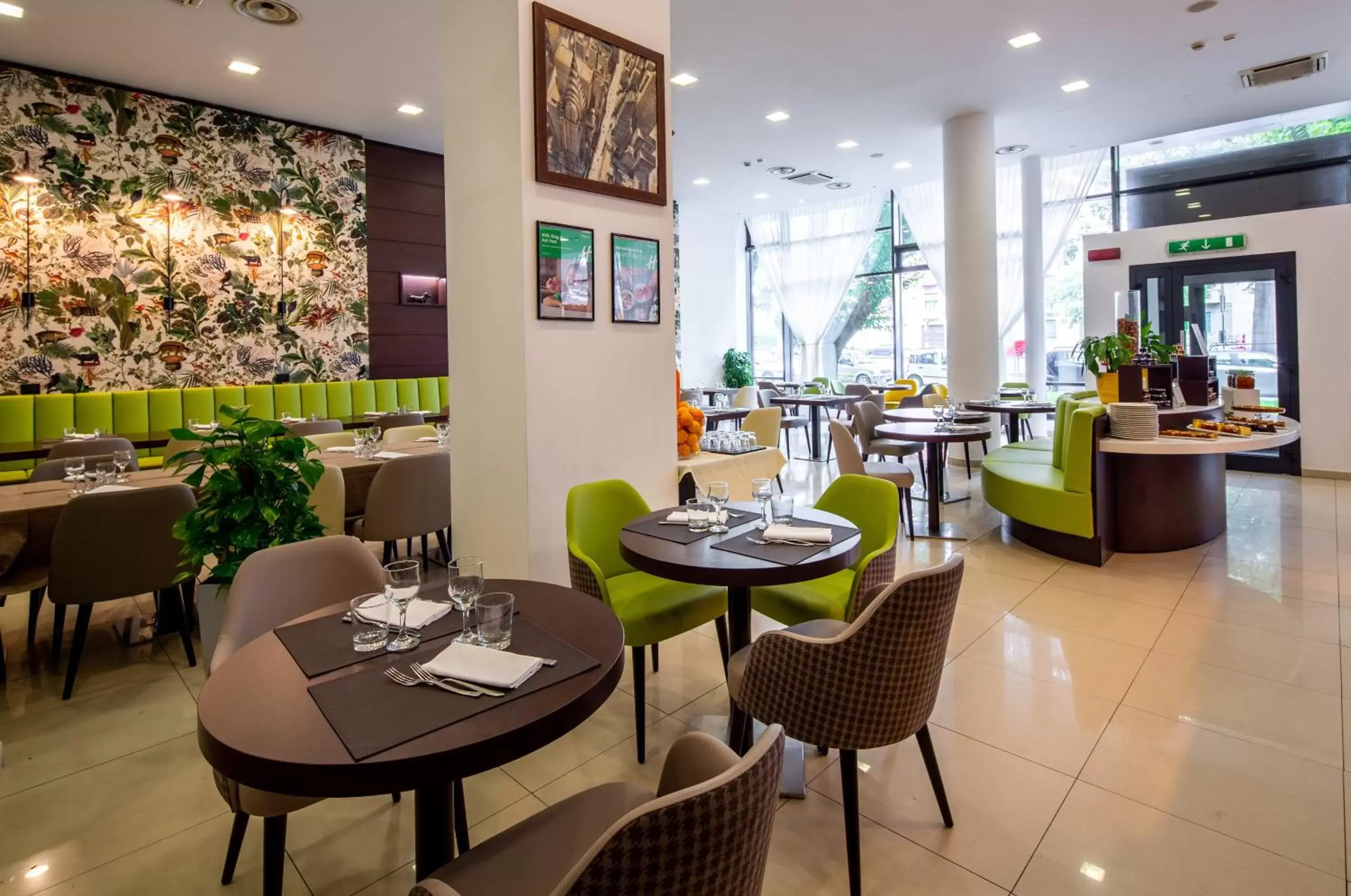 Restaurant/Places to Eat in Holiday Inn Turin Corso Francia, an IHG Hotel