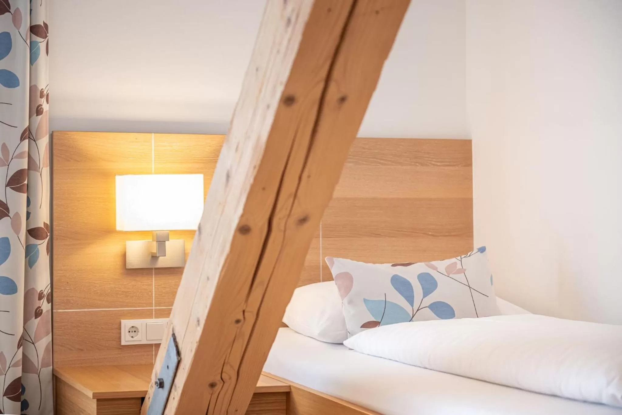 Bedroom, Bed in Hotel Loy