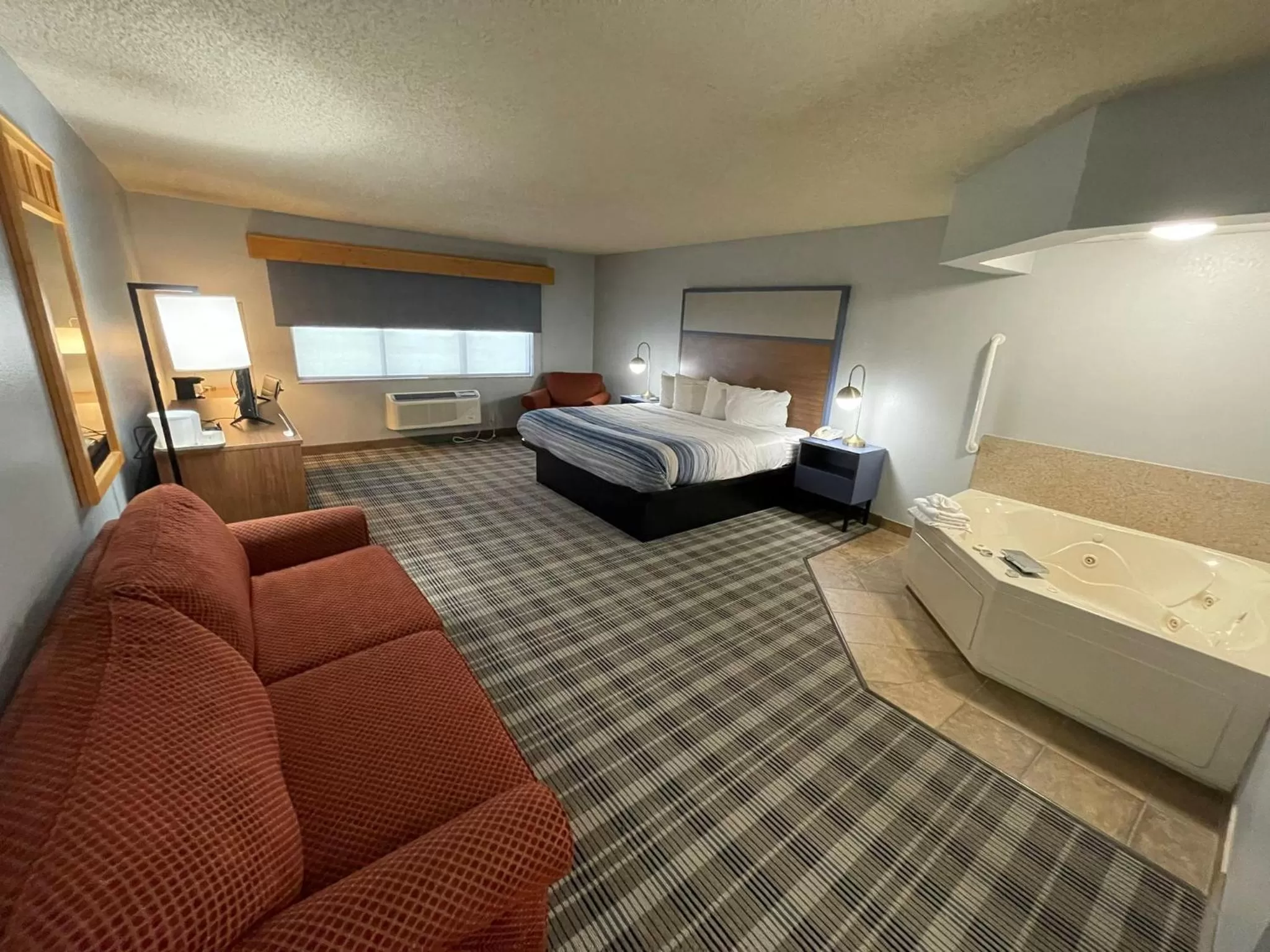 Photo of the whole room, Bed in AmericInn by Wyndham Sayre
