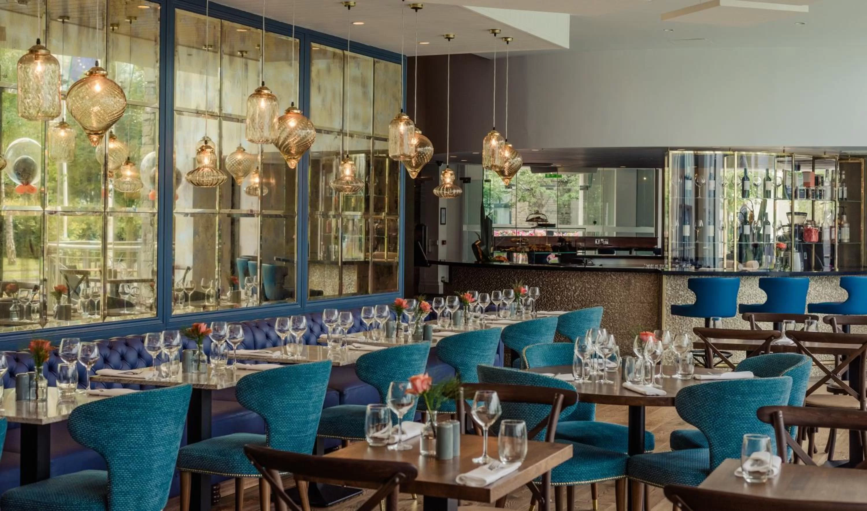 Restaurant/places to eat in Osprey Hotel