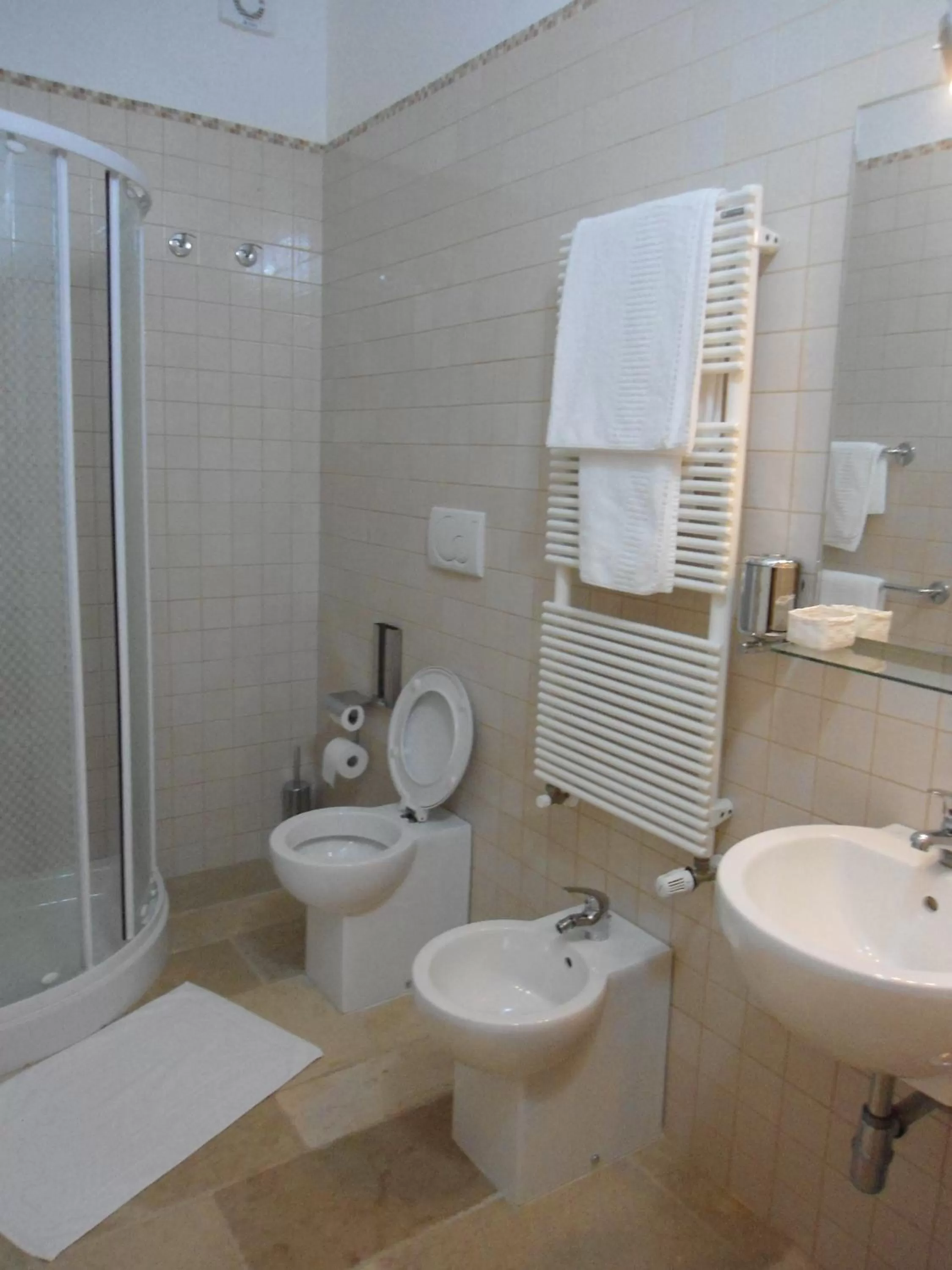 Bathroom in Parco dei Manieri