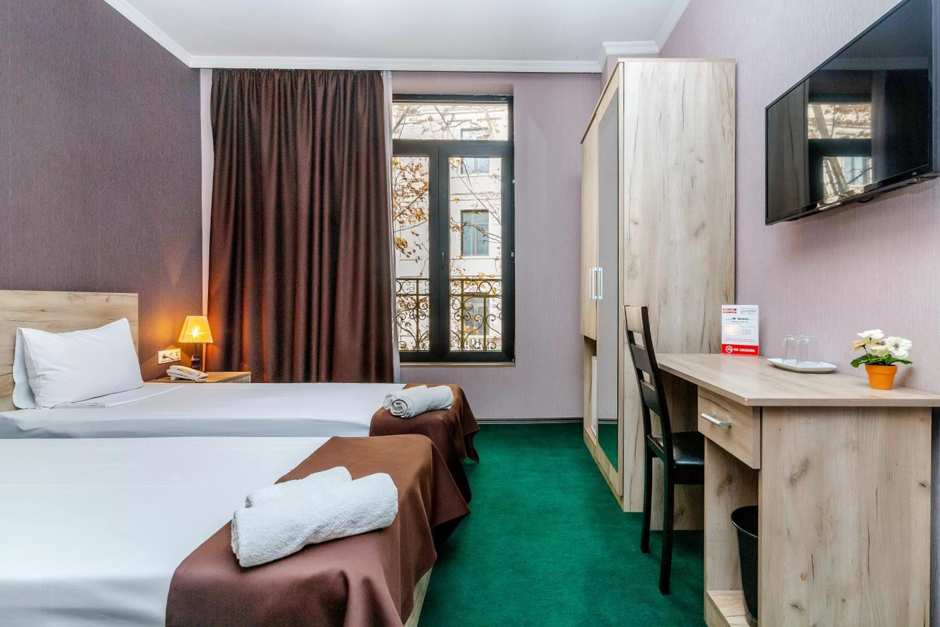 Photo of the whole room, Bed in Hotel Marlyn