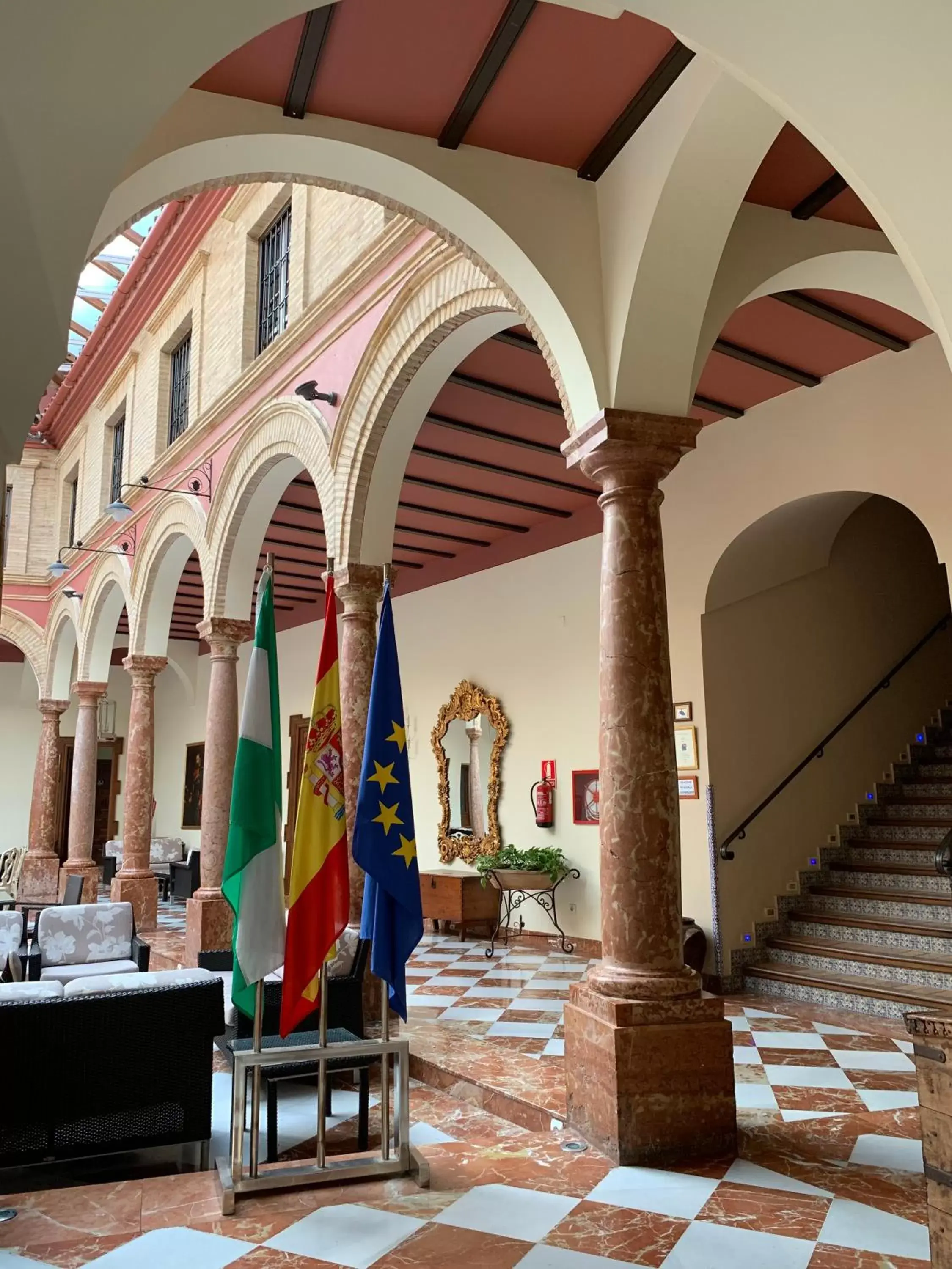 Patio in Hotel Santo Domingo Lucena