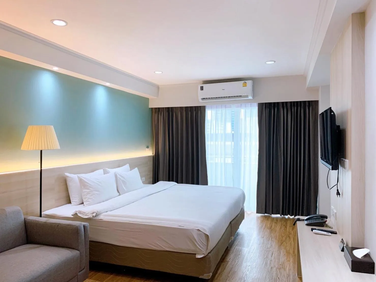Bed in Miloft Sathorn Hotel - SHA Plus Certified