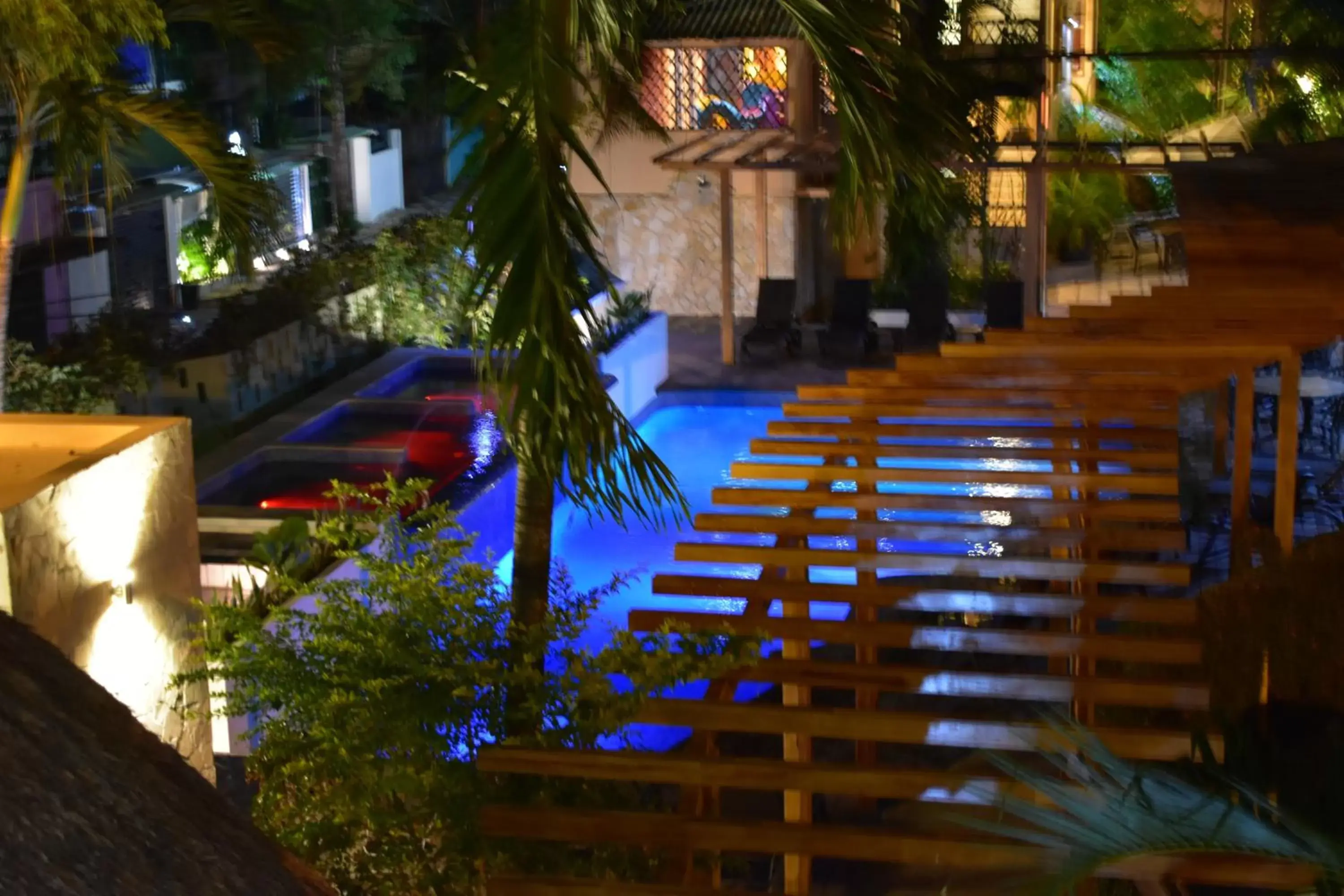 Night, Swimming Pool in Hotel Maya Tulipanes Palenque