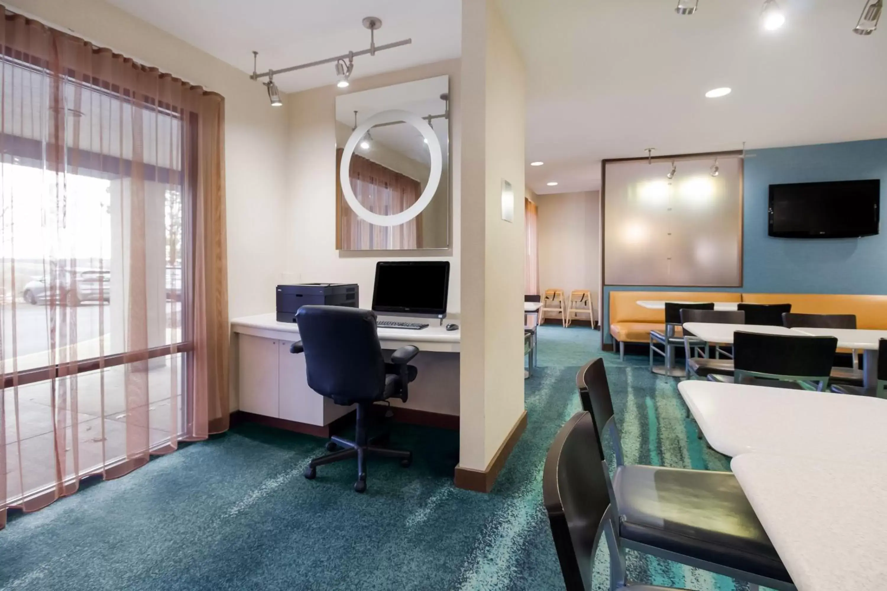 Business facilities in SpringHill Suites by Marriott Pittsburgh Washington