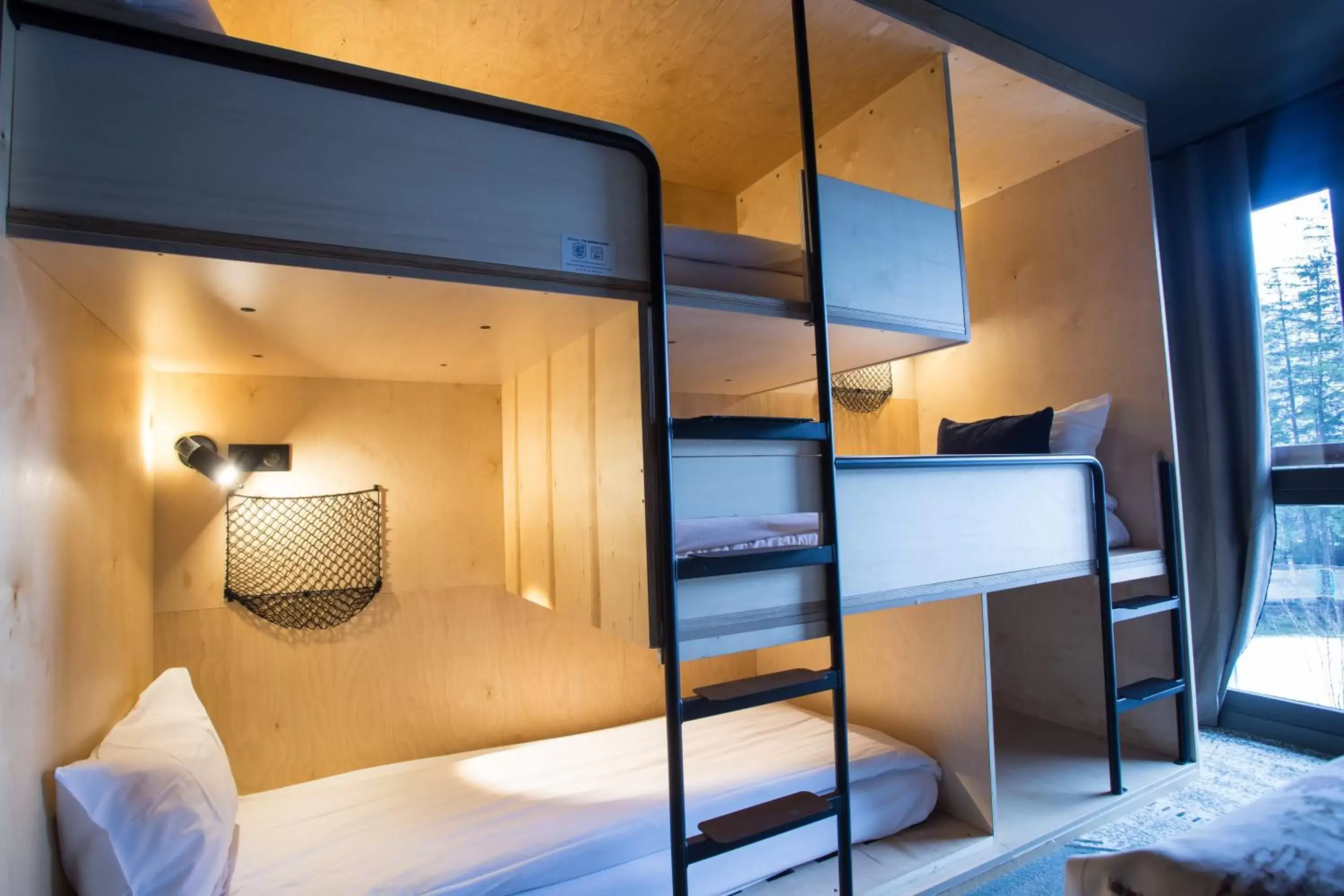 Bunk Bed in La Folie Douce Hotels Chamonix