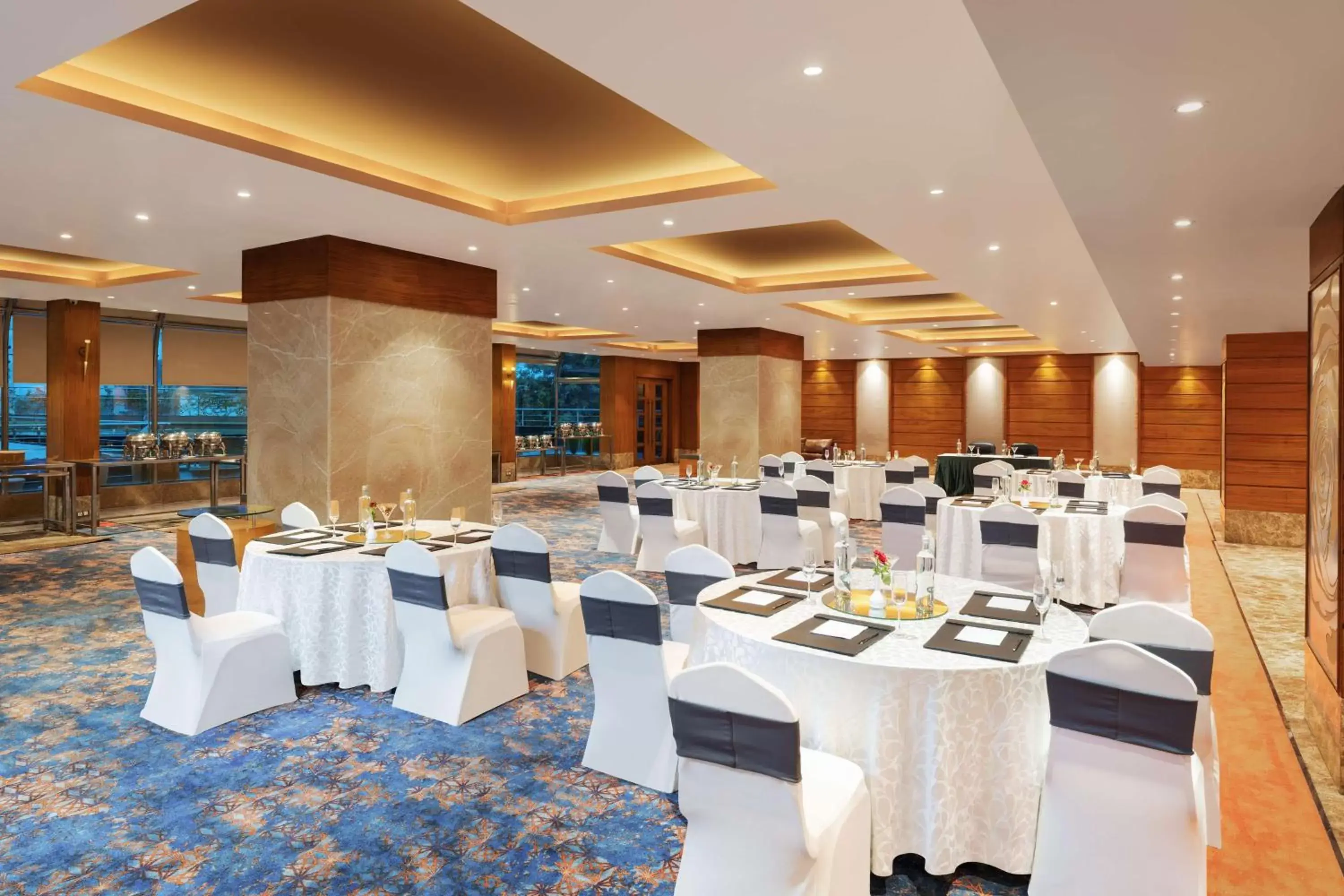 Banquet/Function facilities, Restaurant/Places to Eat in Radisson Blu Hotel Ranchi