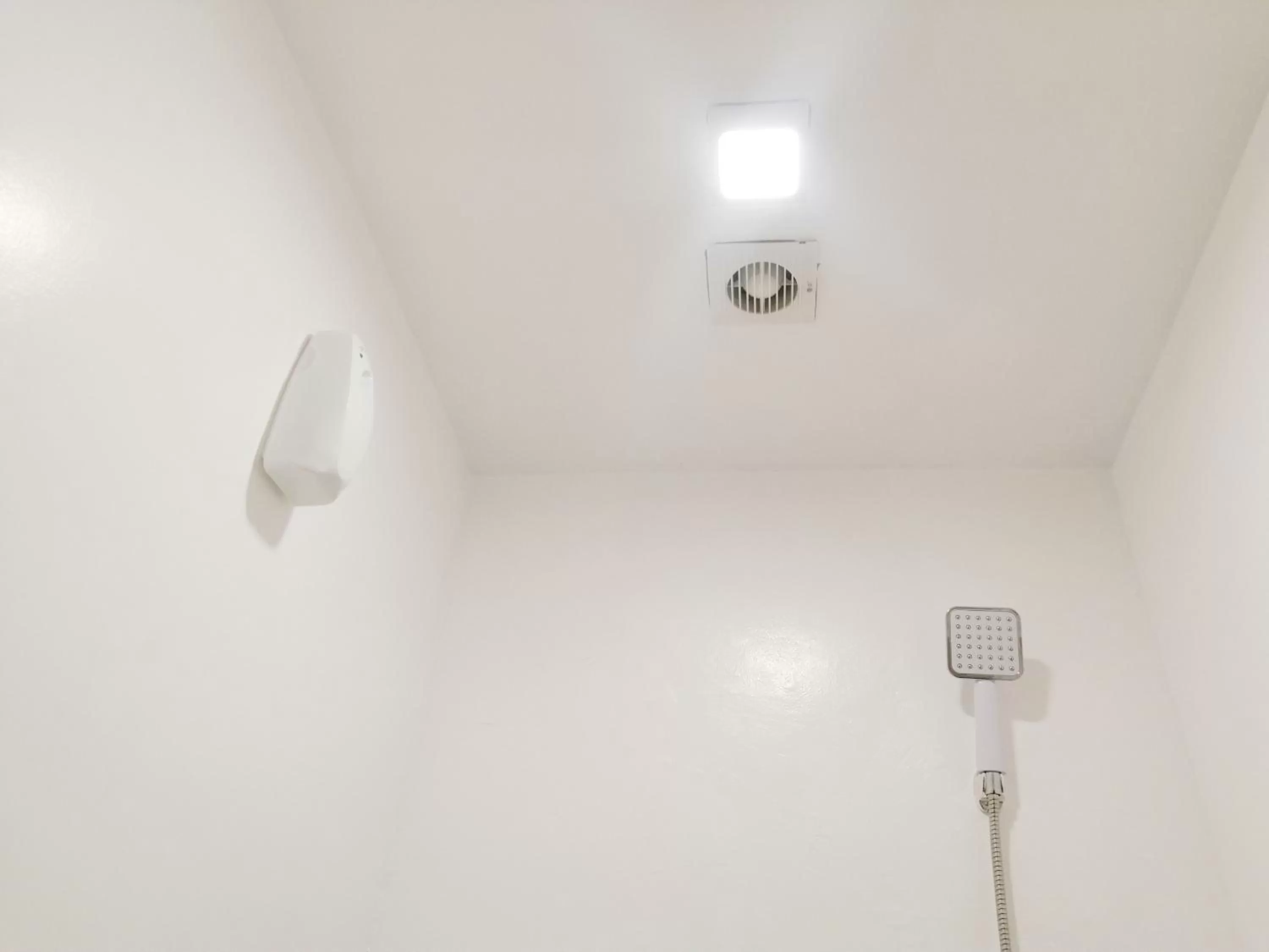 Shower in VG Pension and Residences