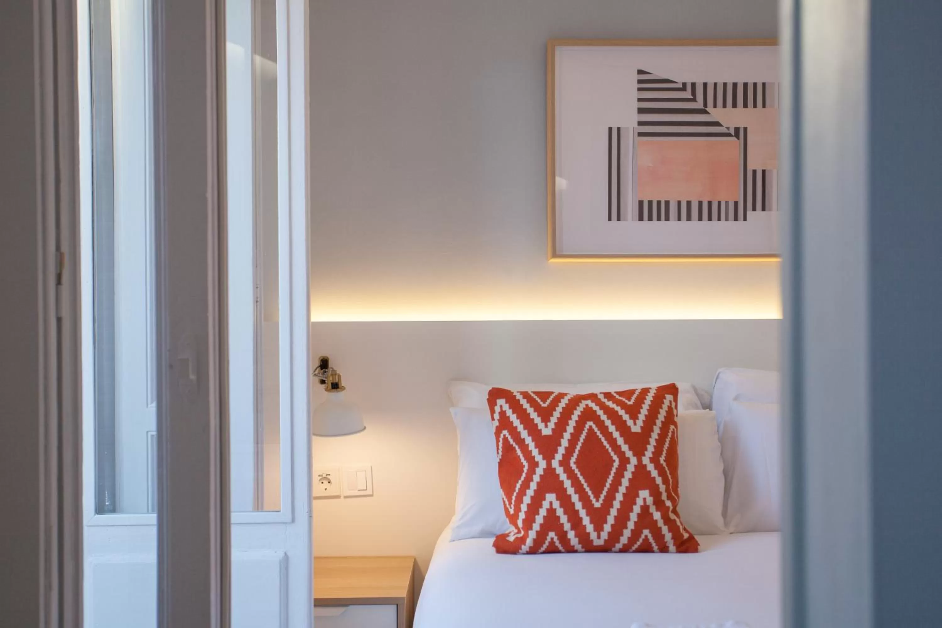 Decorative detail, Bed in Gran Central Suites