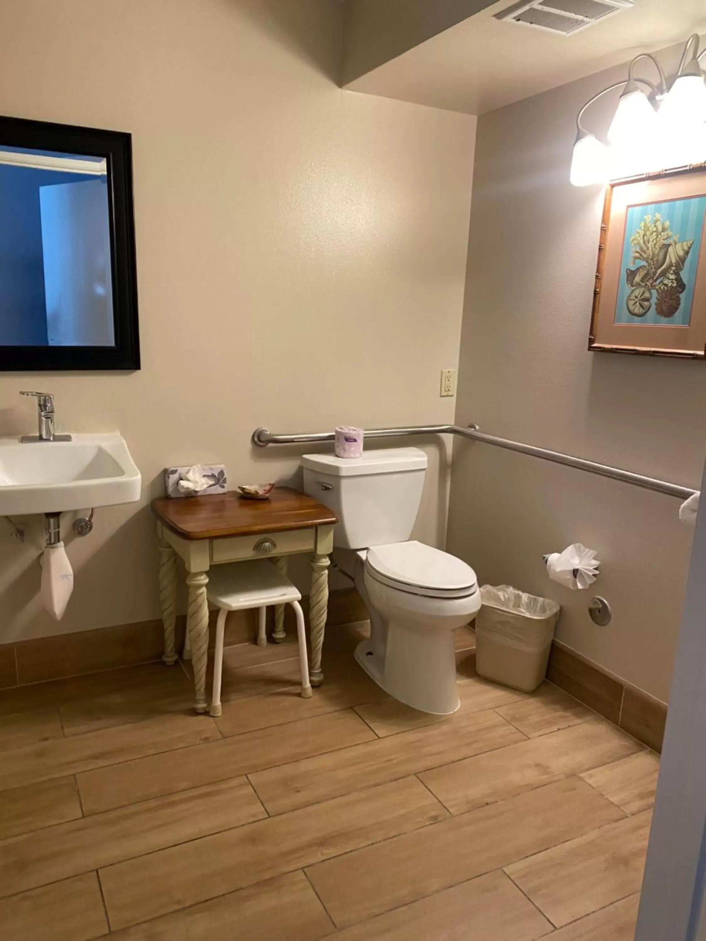 Bathroom in Morro Shores Inn And Suites