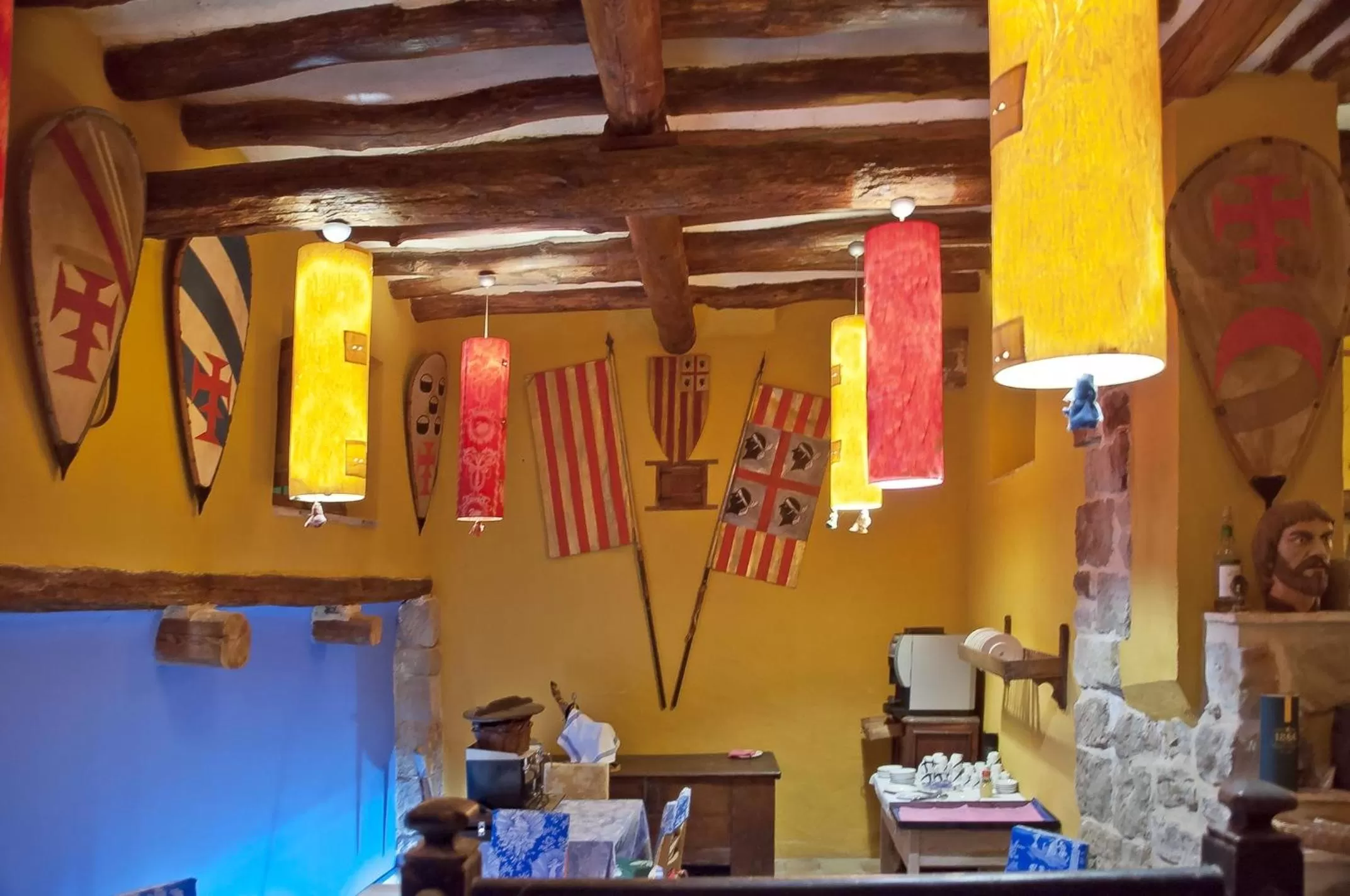 Area and facilities in A Corona del Reino