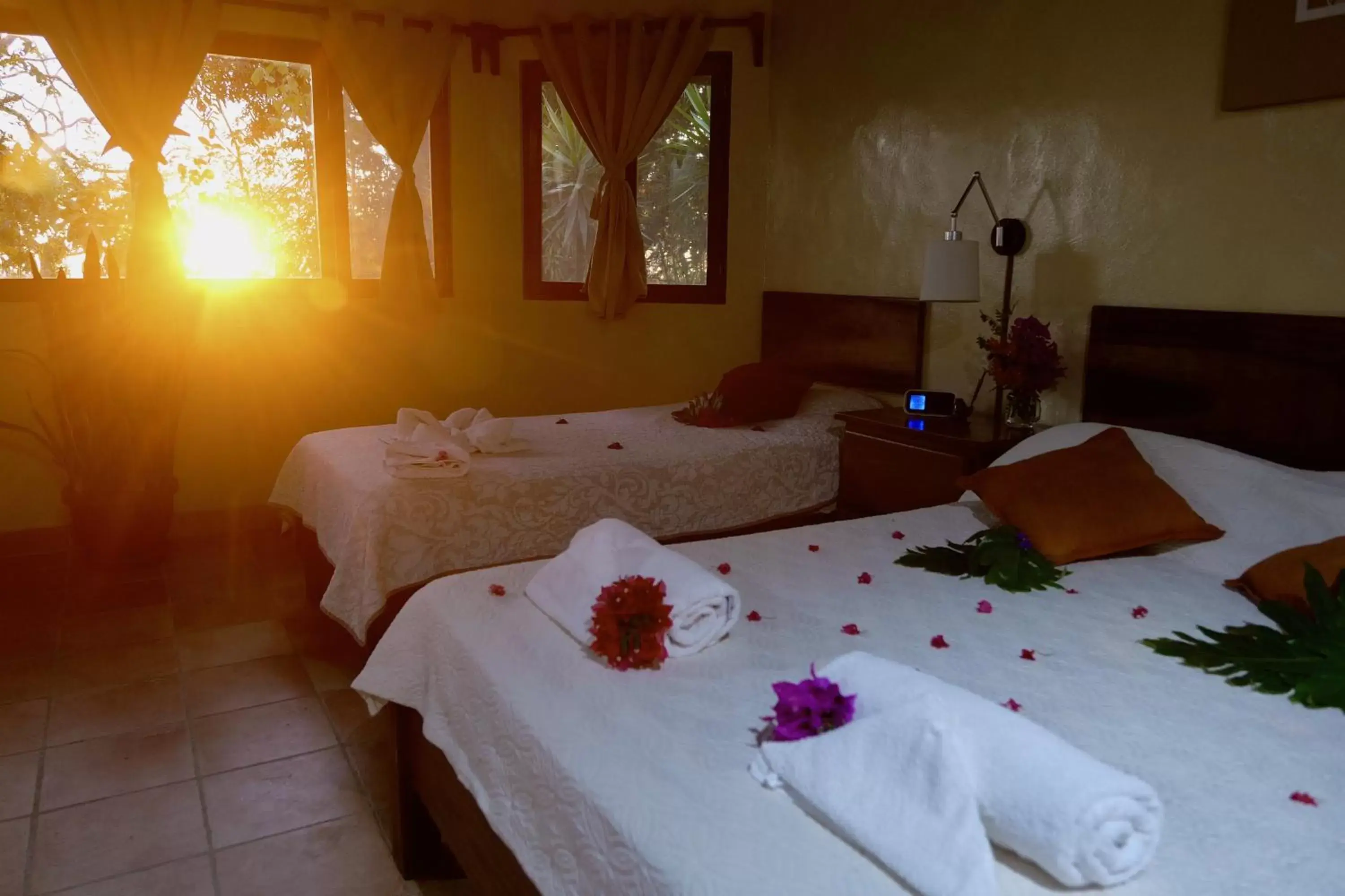 Bed in El Mirador Glamping & Apartments & Woodhouse & Swimingpool