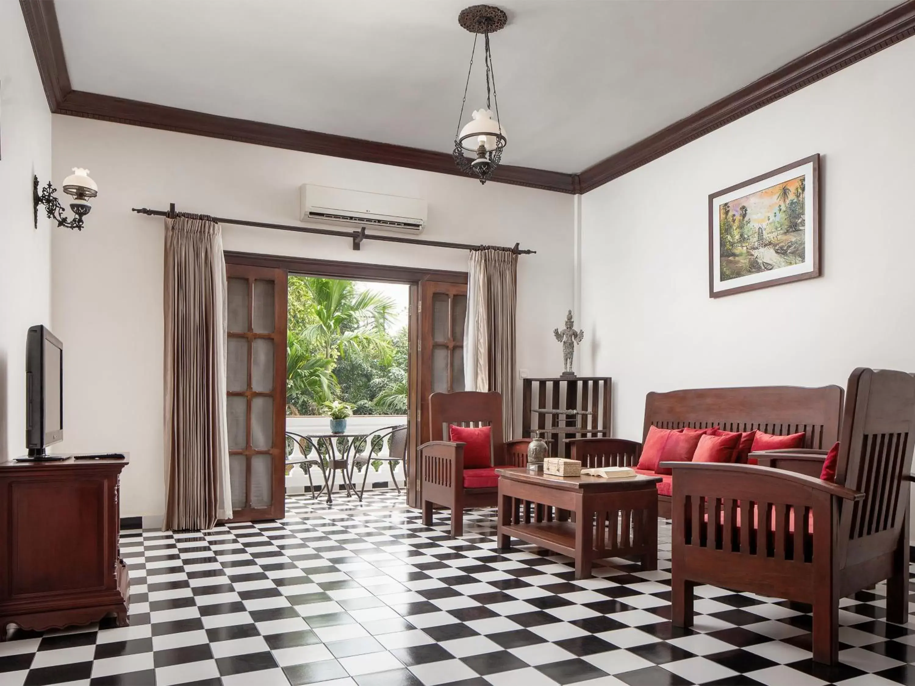 Living room, Seating Area in Chateau d'Angkor La Residence