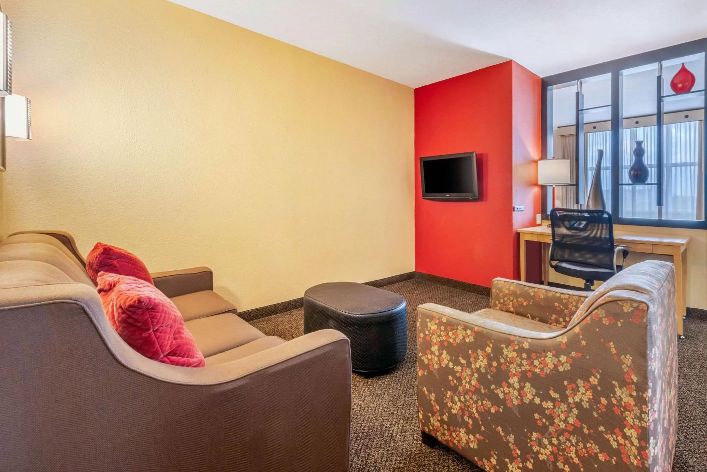 Photo of the whole room in Cambria Hotel Ft Lauderdale, Airport South & Cruise Port