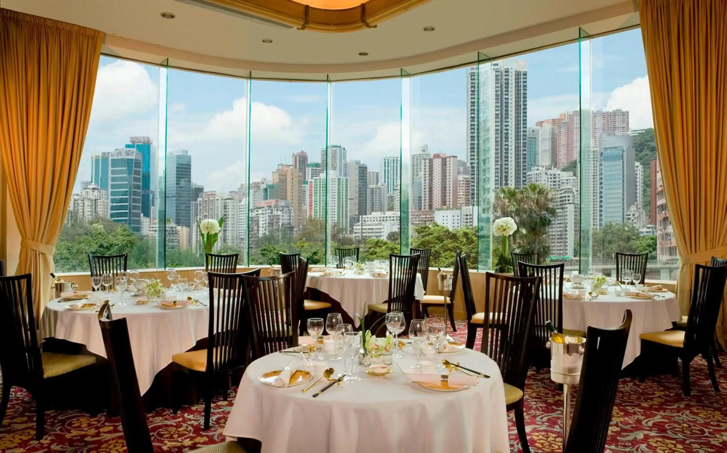 Banquet/Function facilities, Restaurant/Places to Eat in Regal Hongkong Hotel