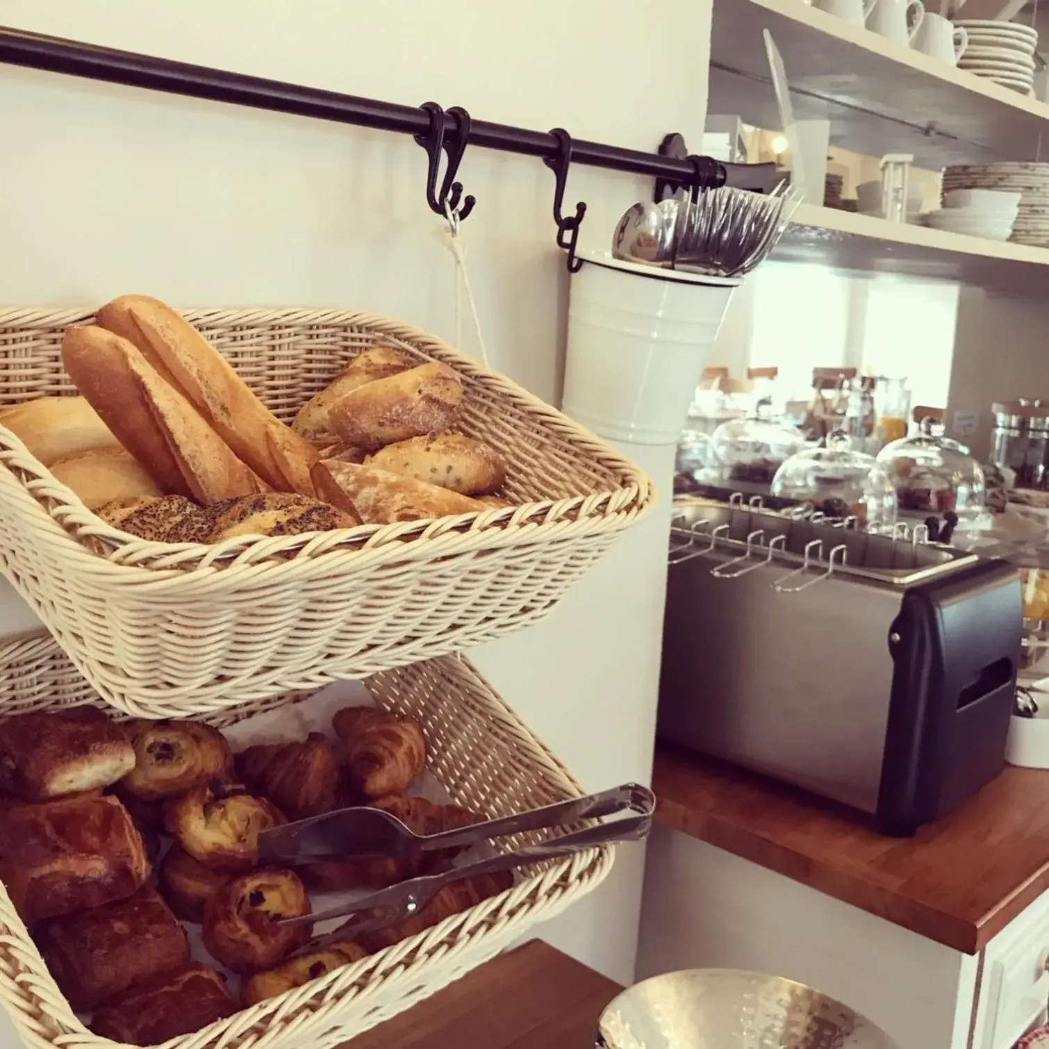 Continental breakfast, Food in The Originals City, Hotel Cleria, Lorient (Inter-Hotel)